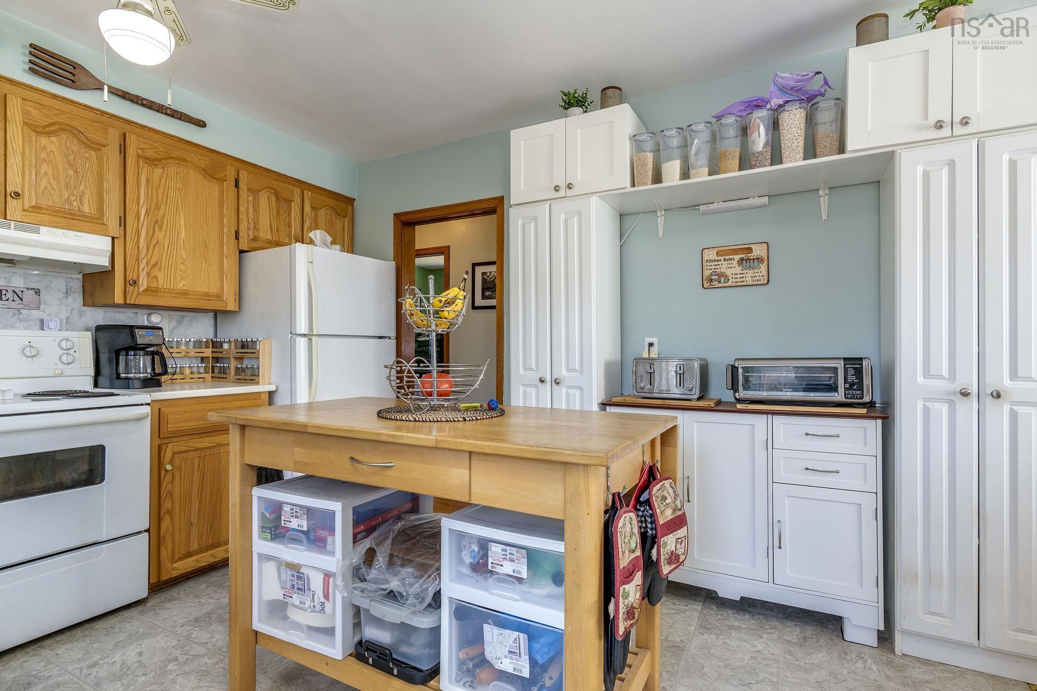 View image 12