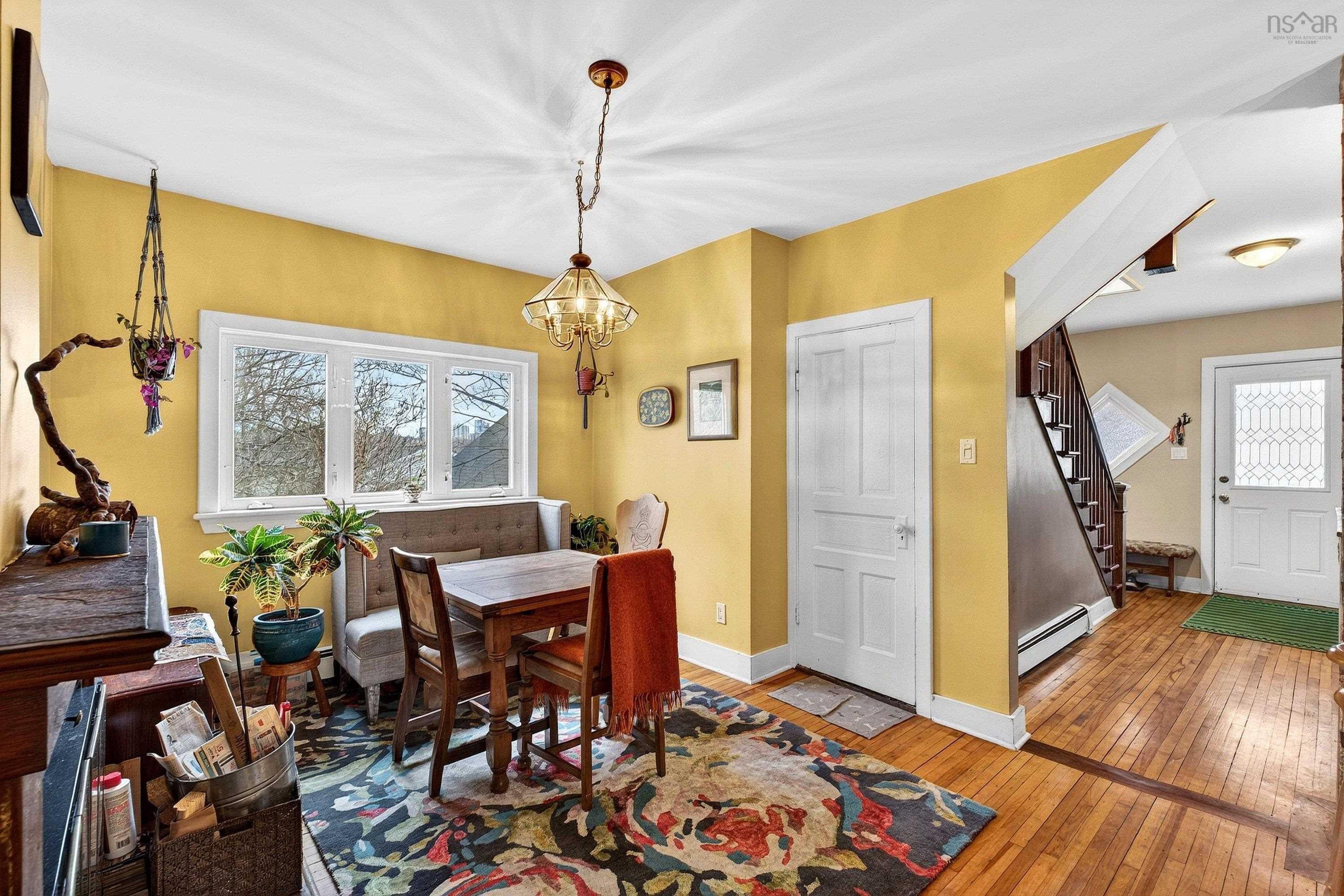 View image 18