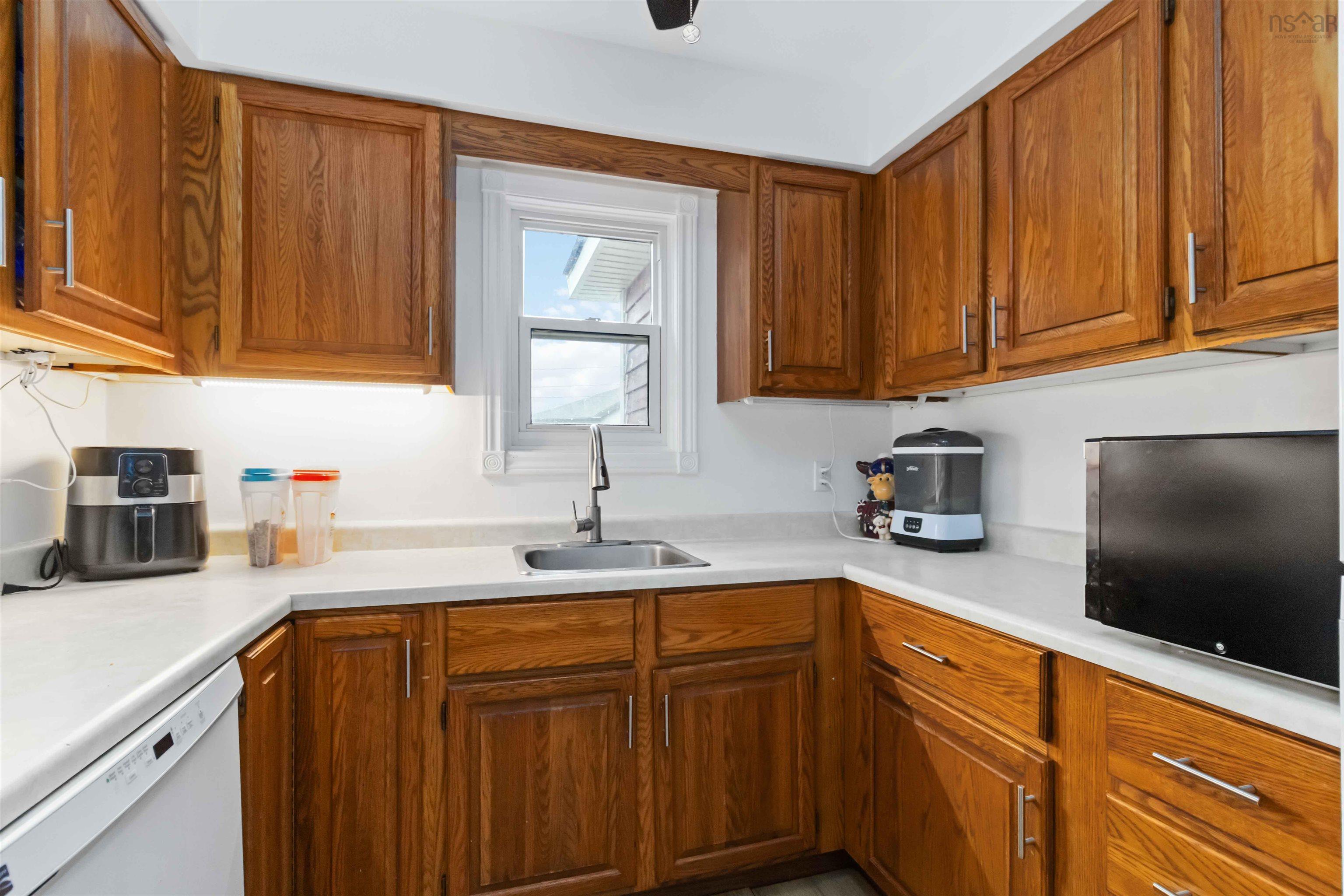View image 16