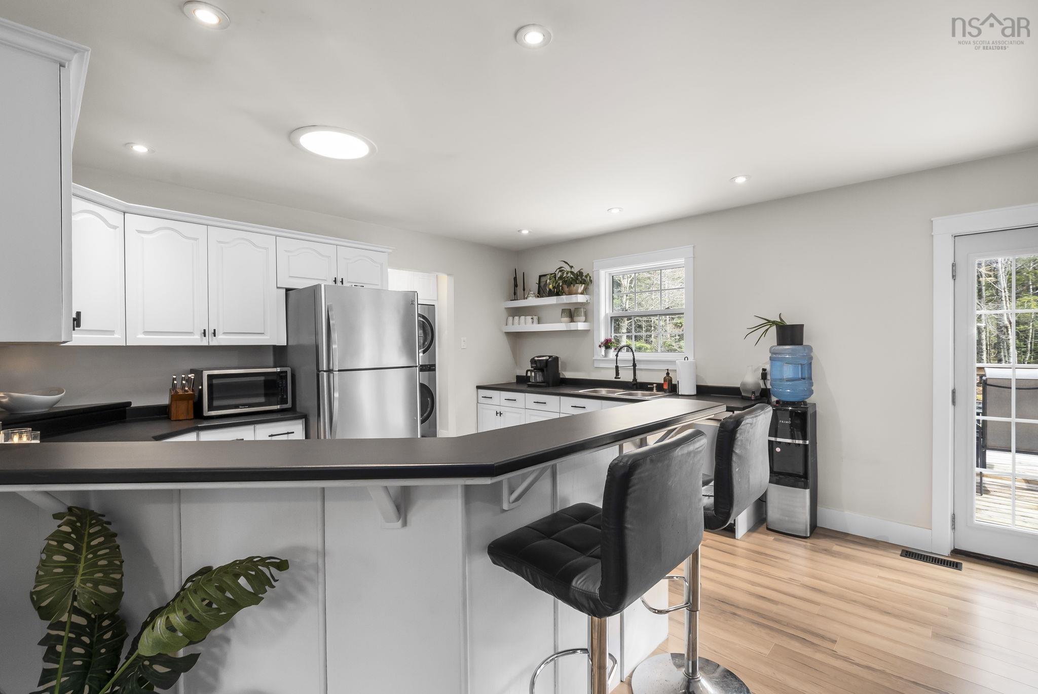 View image 10