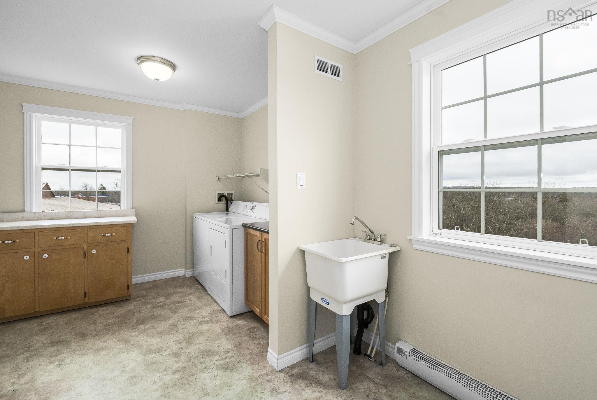 View image 9