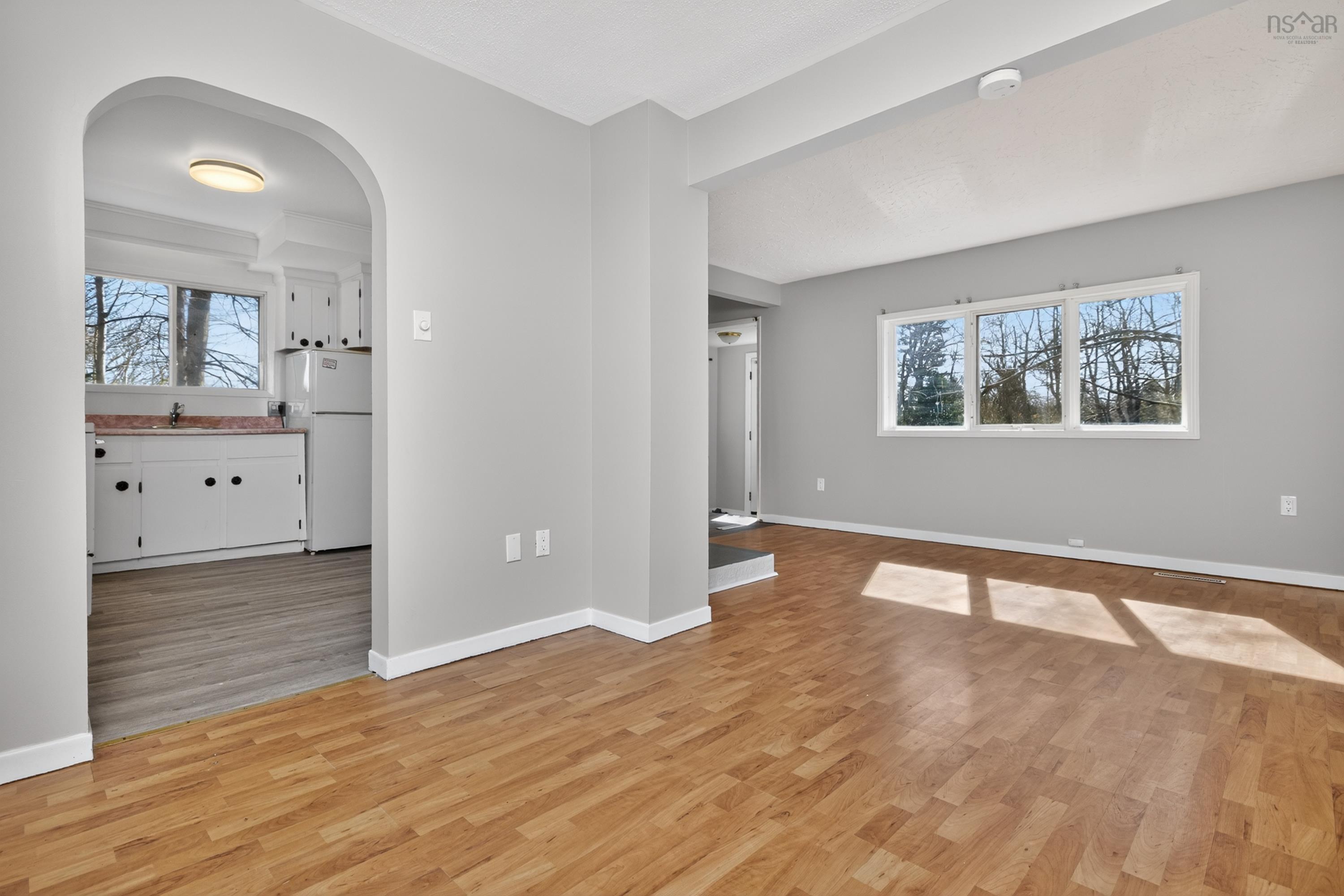 View image 11