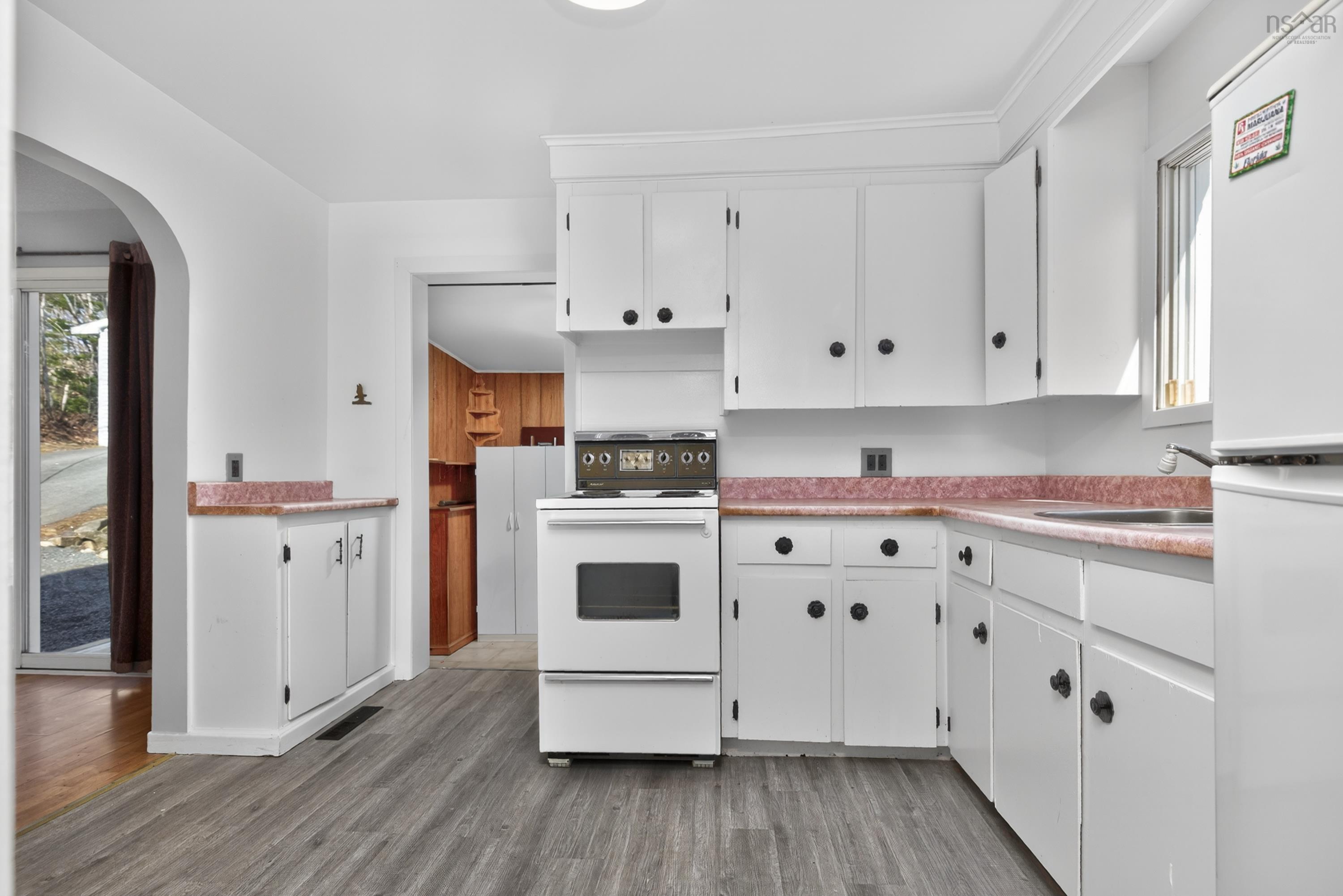 View image 12