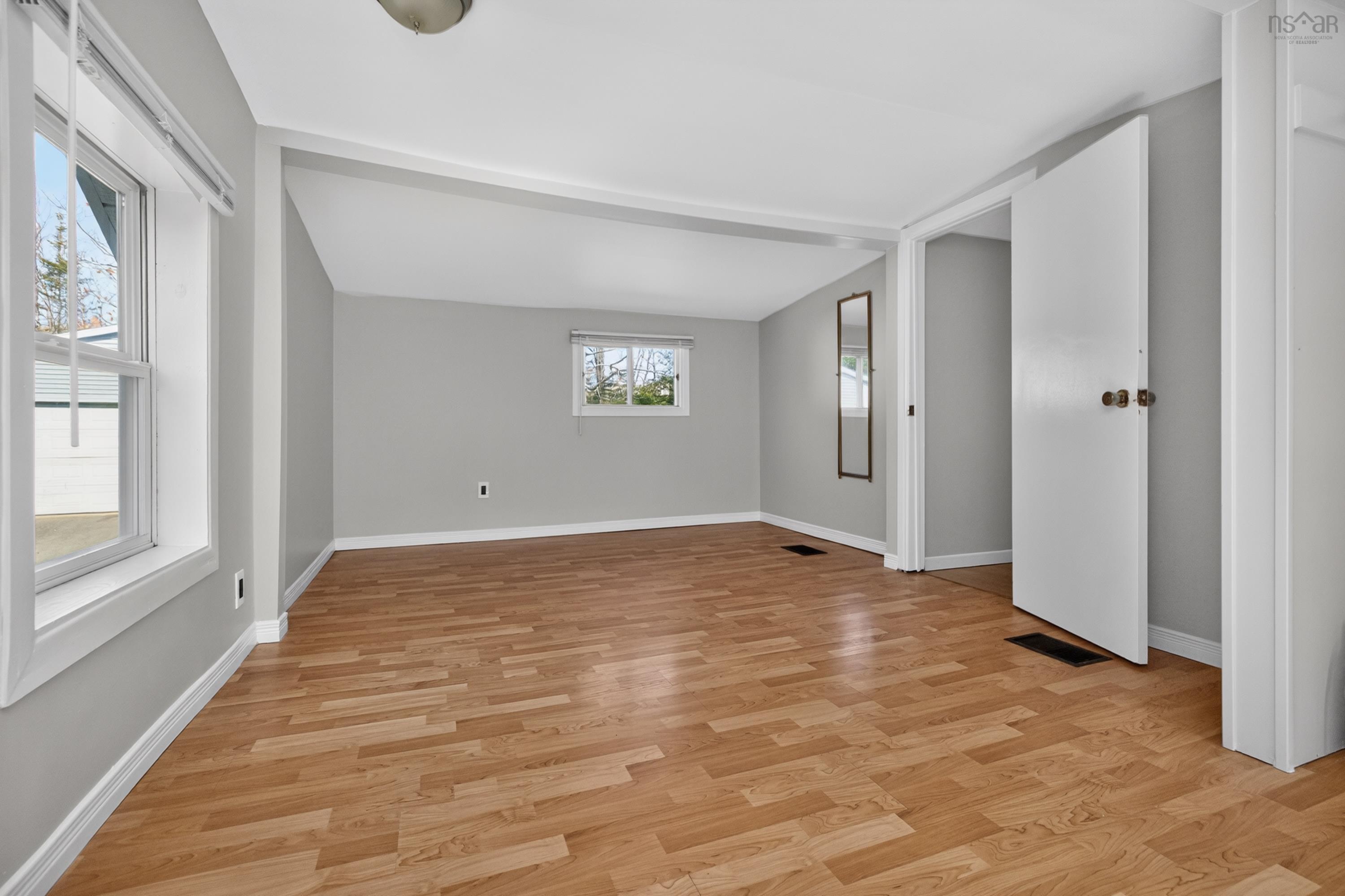 View image 17
