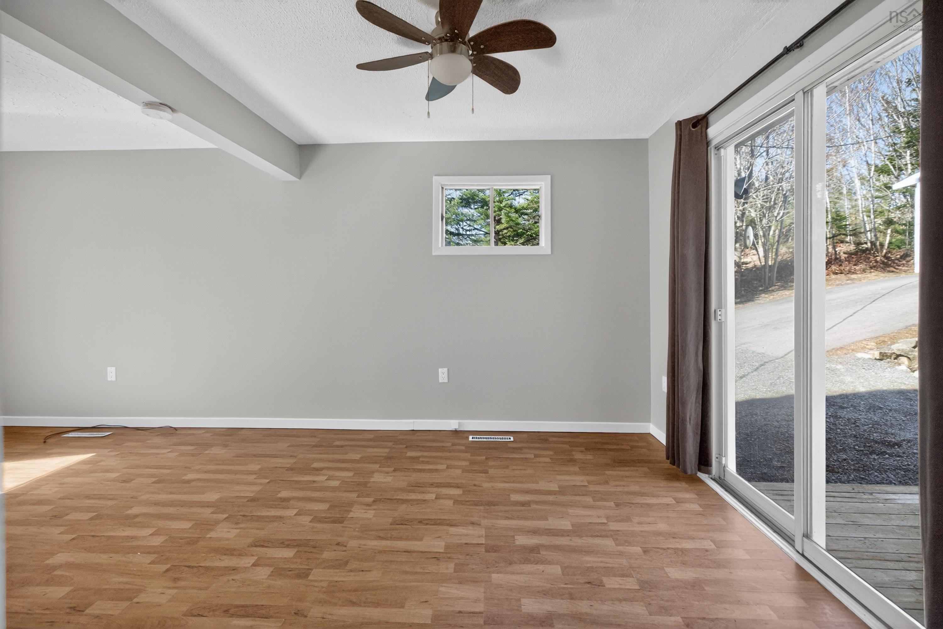 View image 9