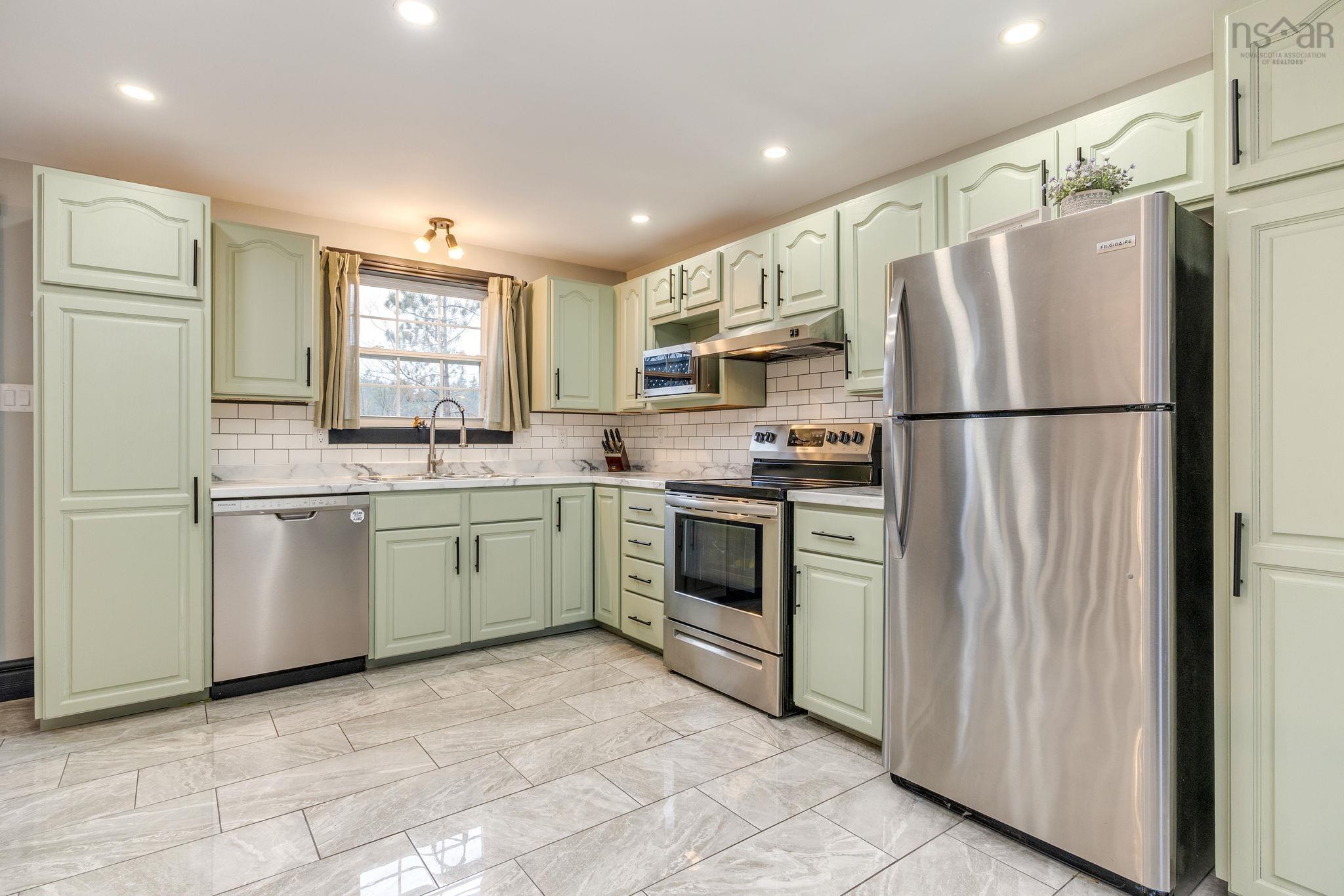 View image 12