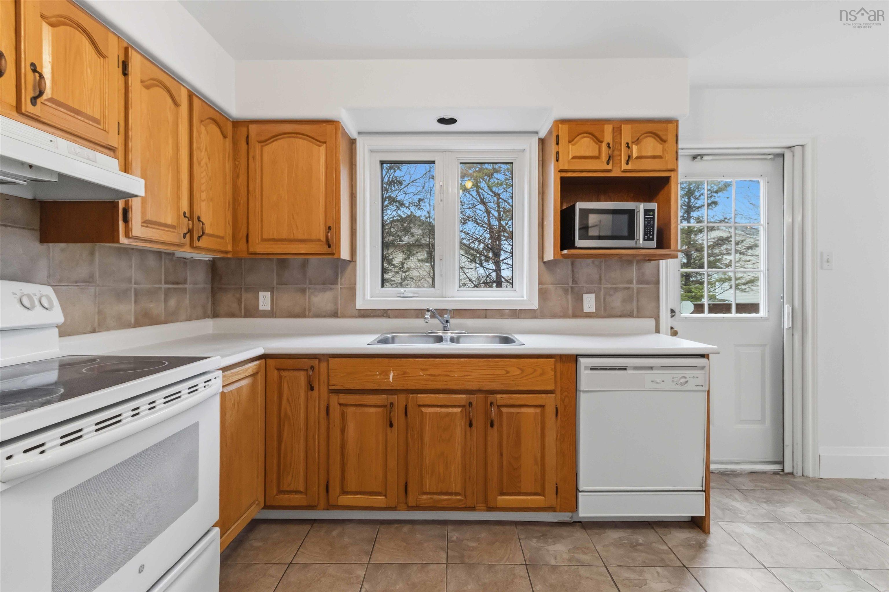 View image 18