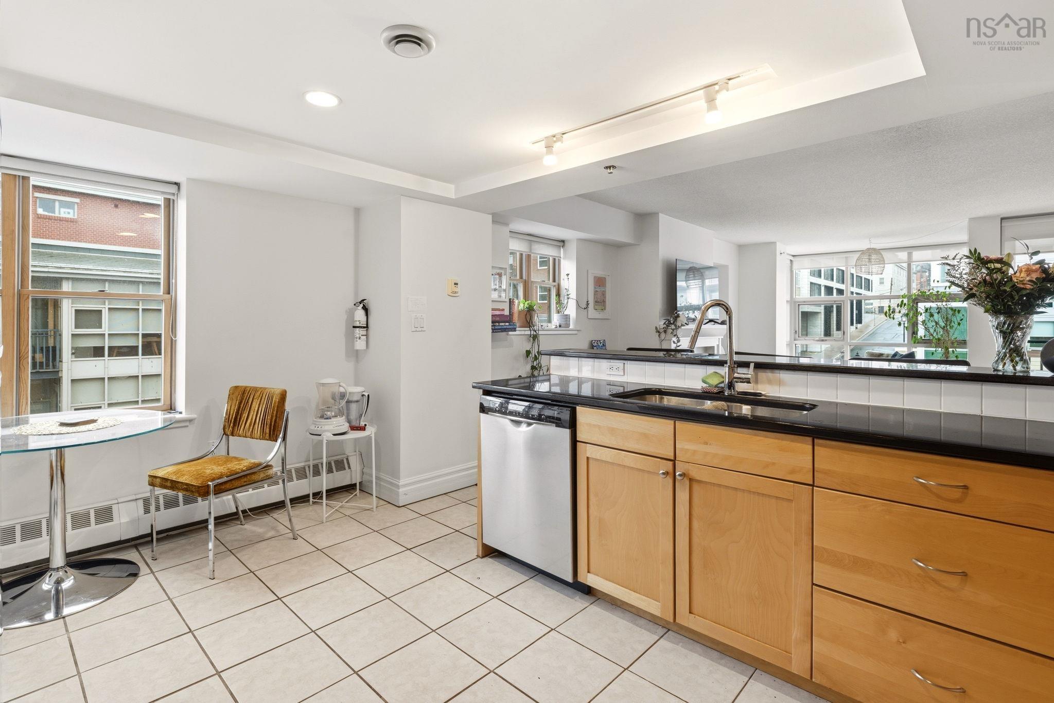 View image 11
