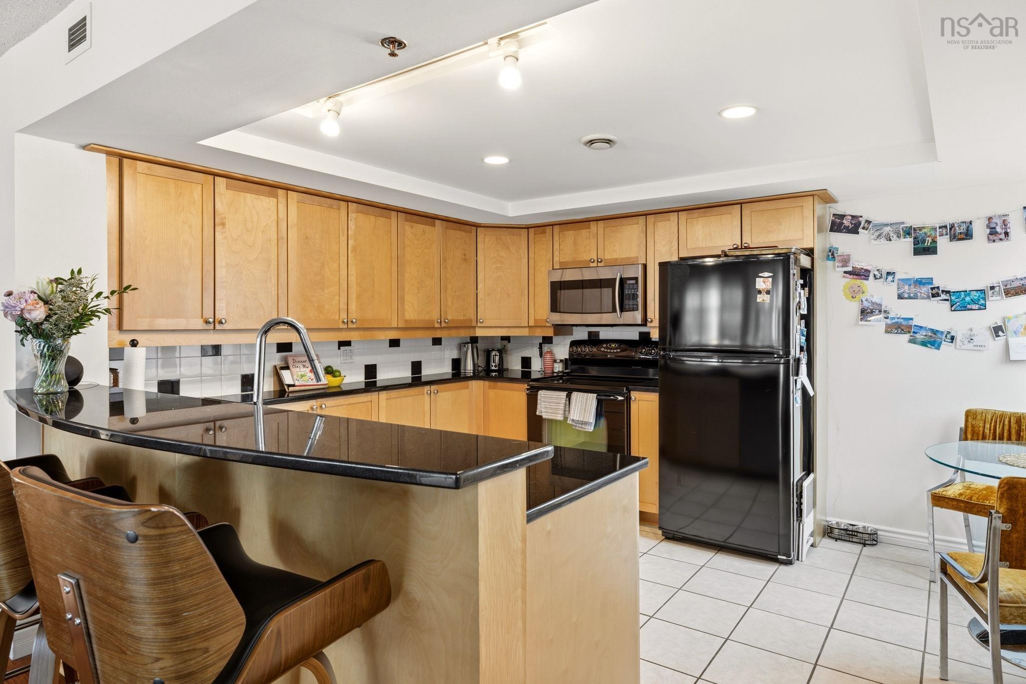 View image 9