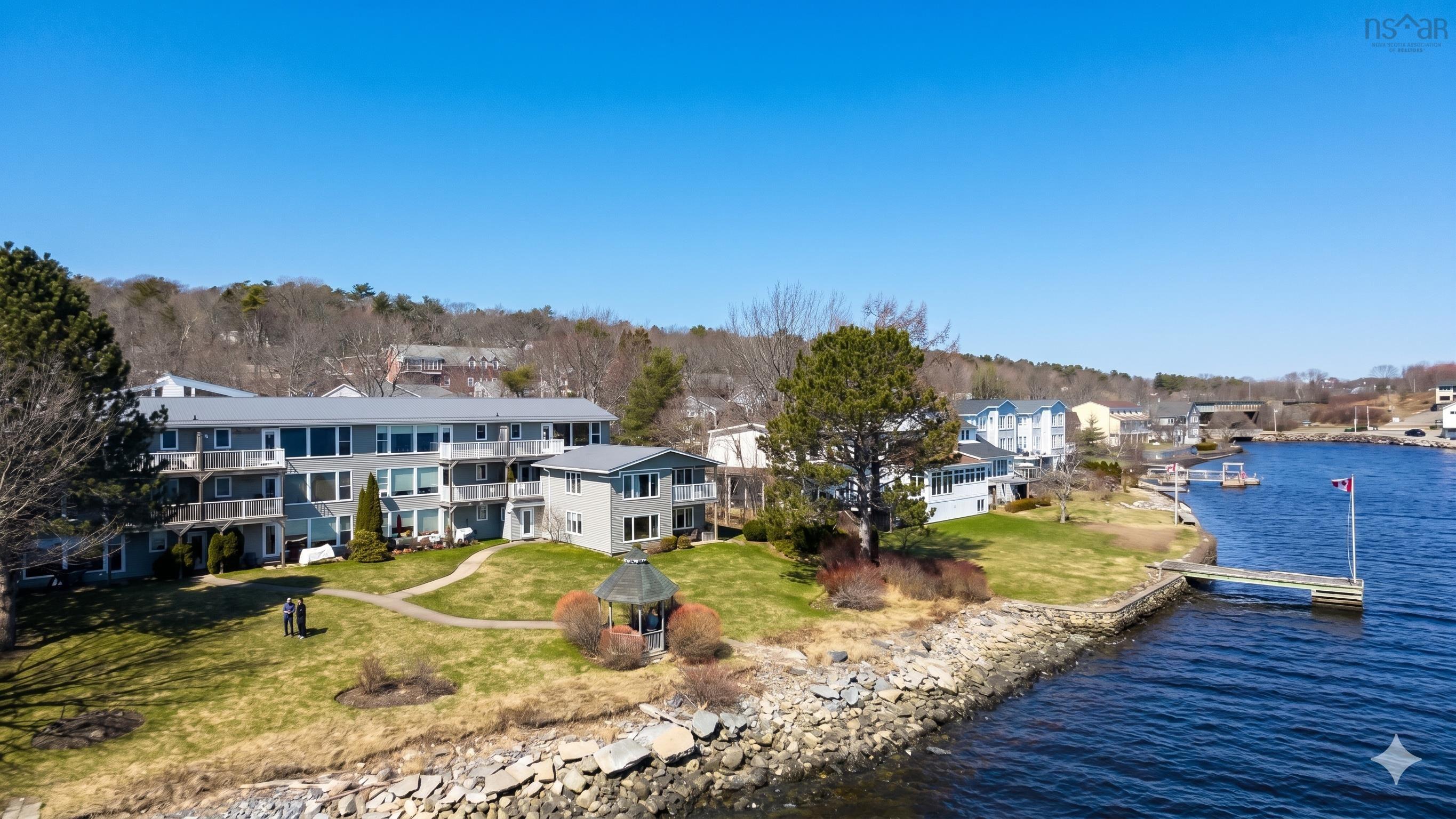 Thumbnail image for 1 403 Shore Drive MLS<sup>®</sup> 202607650