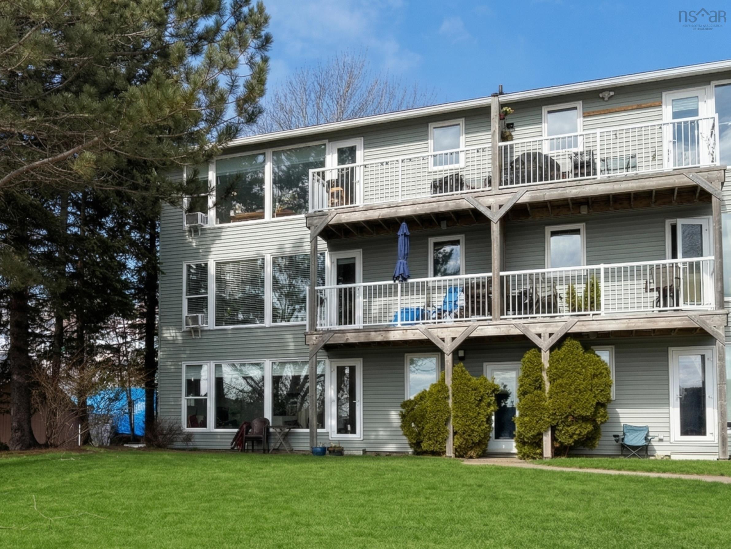 View image 12