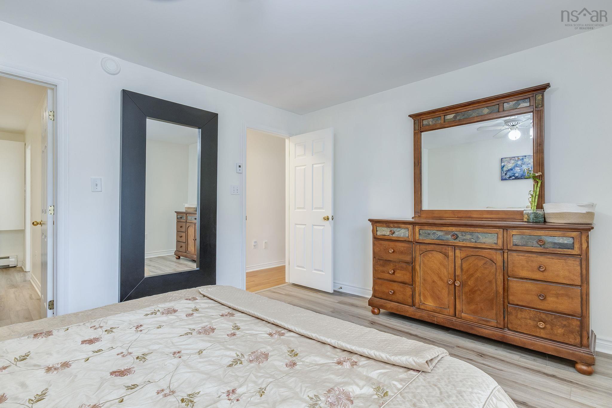 View image 19