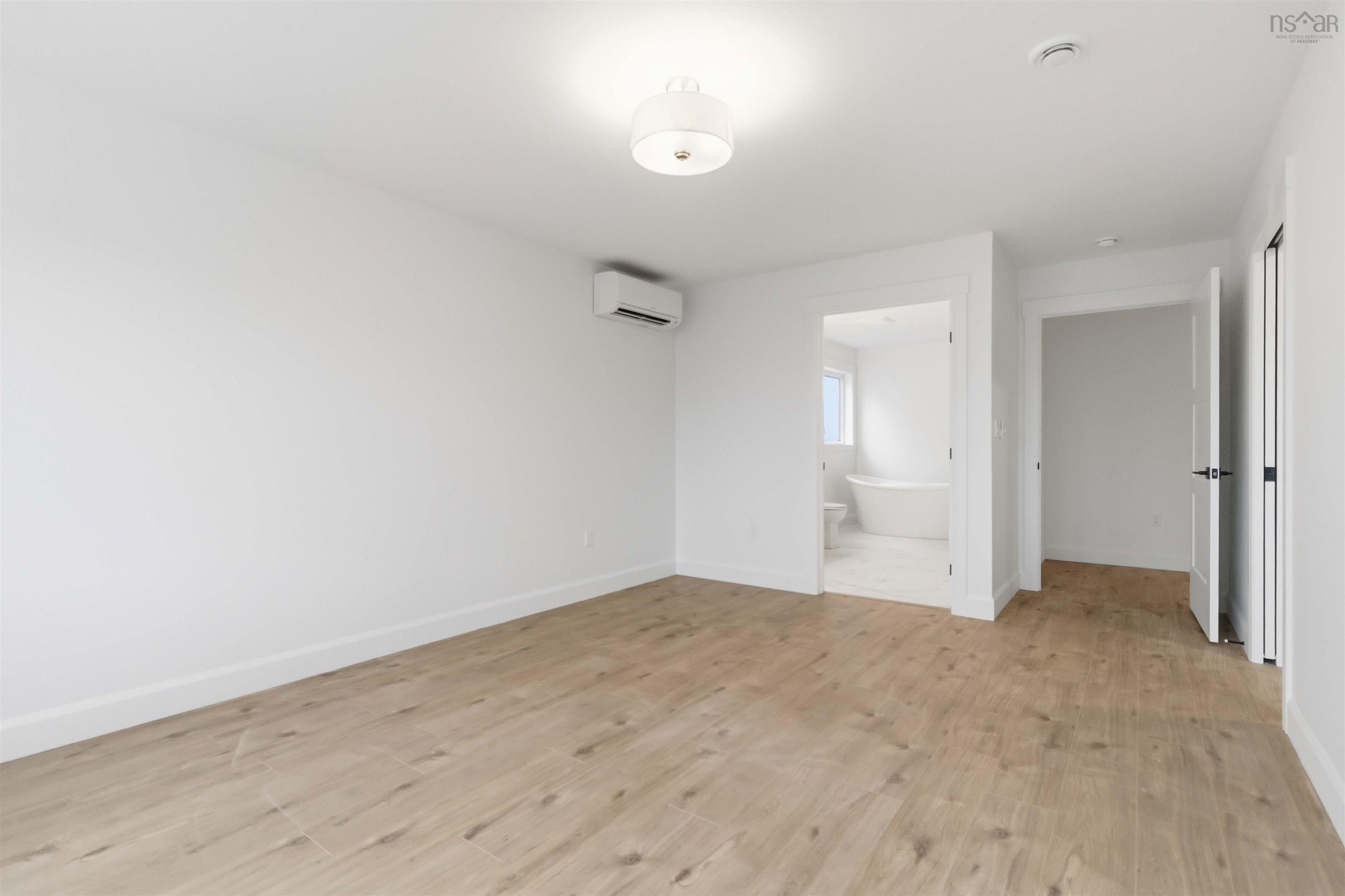 Thumbnail image for 54 Brianna Drive MLS<sup>®</sup> 202607687