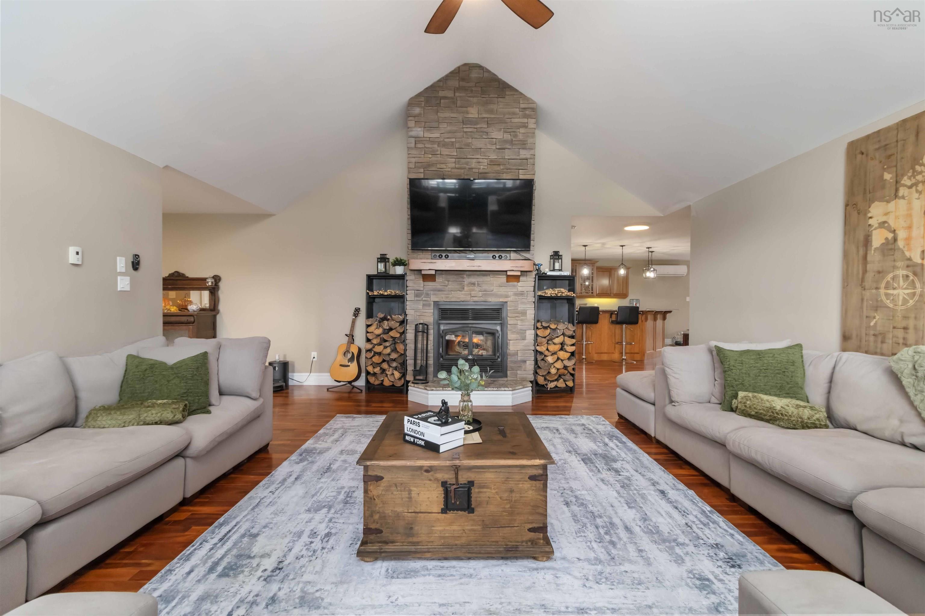 Thumbnail image for 359 Seligs Road MLS<sup>®</sup> 202607761