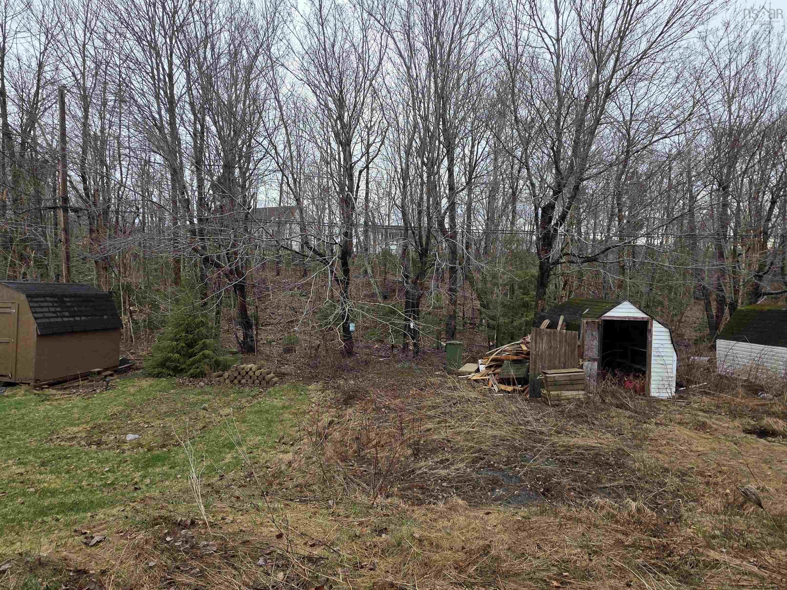 Thumbnail image for 57 Saratoga Drive MLS<sup>®</sup> 202607772