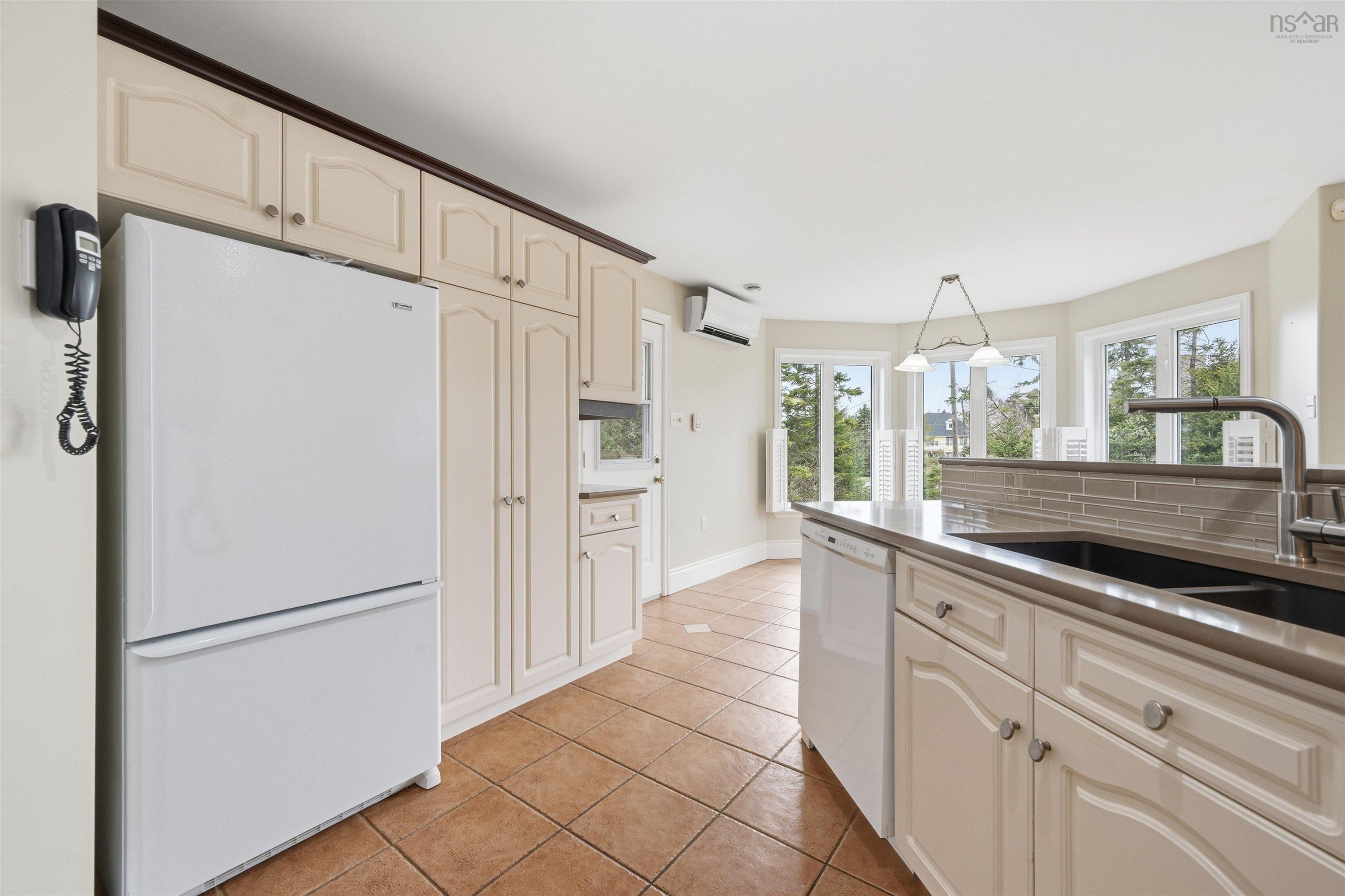 Thumbnail image for 2 Deer Run MLS<sup>®</sup> 202607855