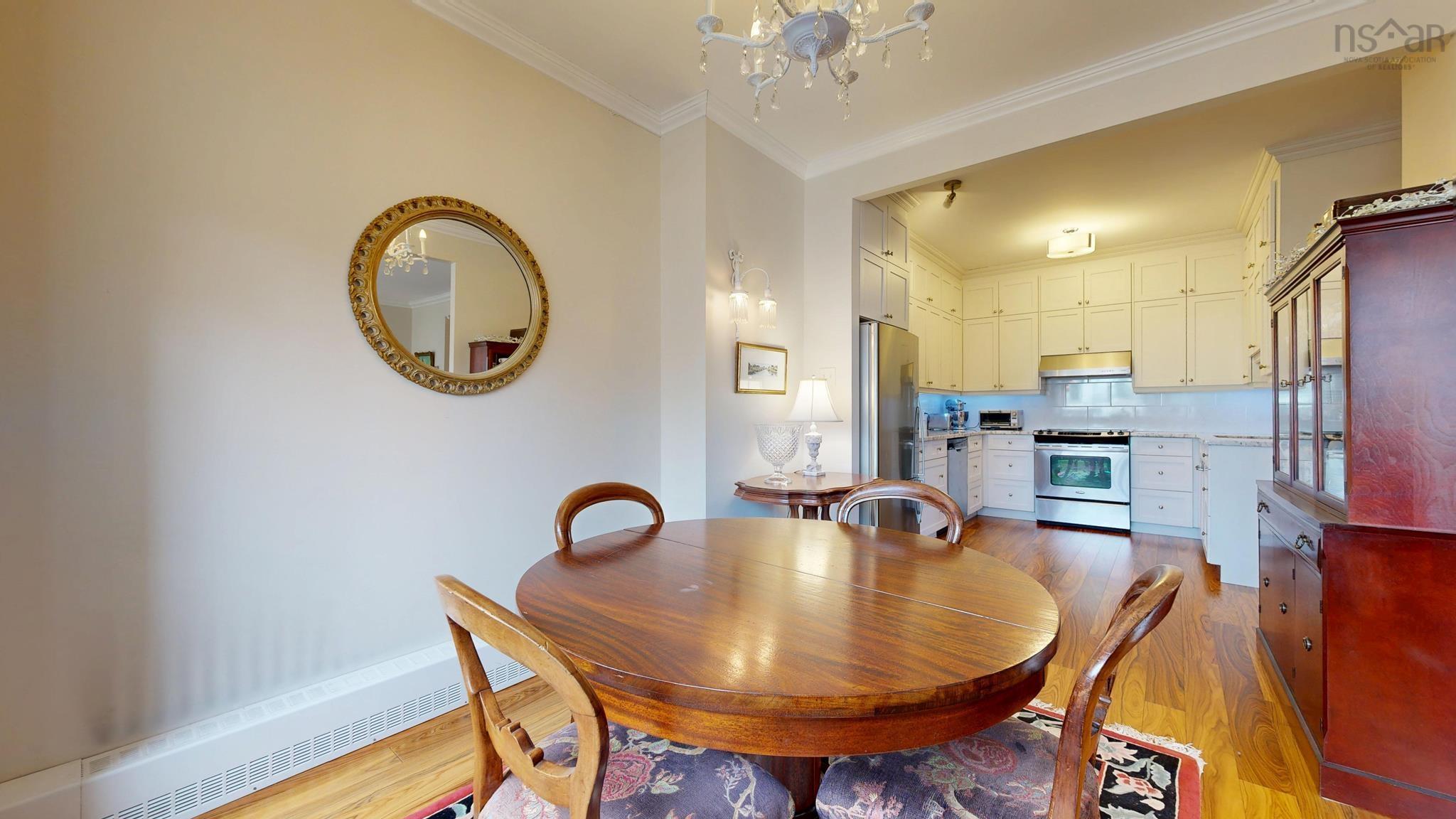 Thumbnail image for 201 6095 Coburg Road MLS<sup>®</sup> 202607905