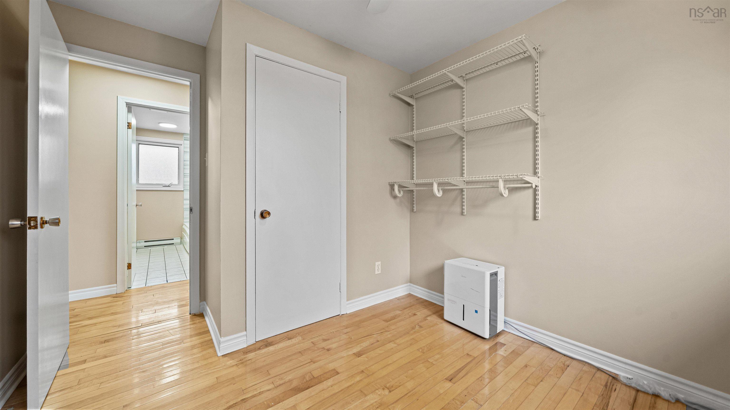 View image 18