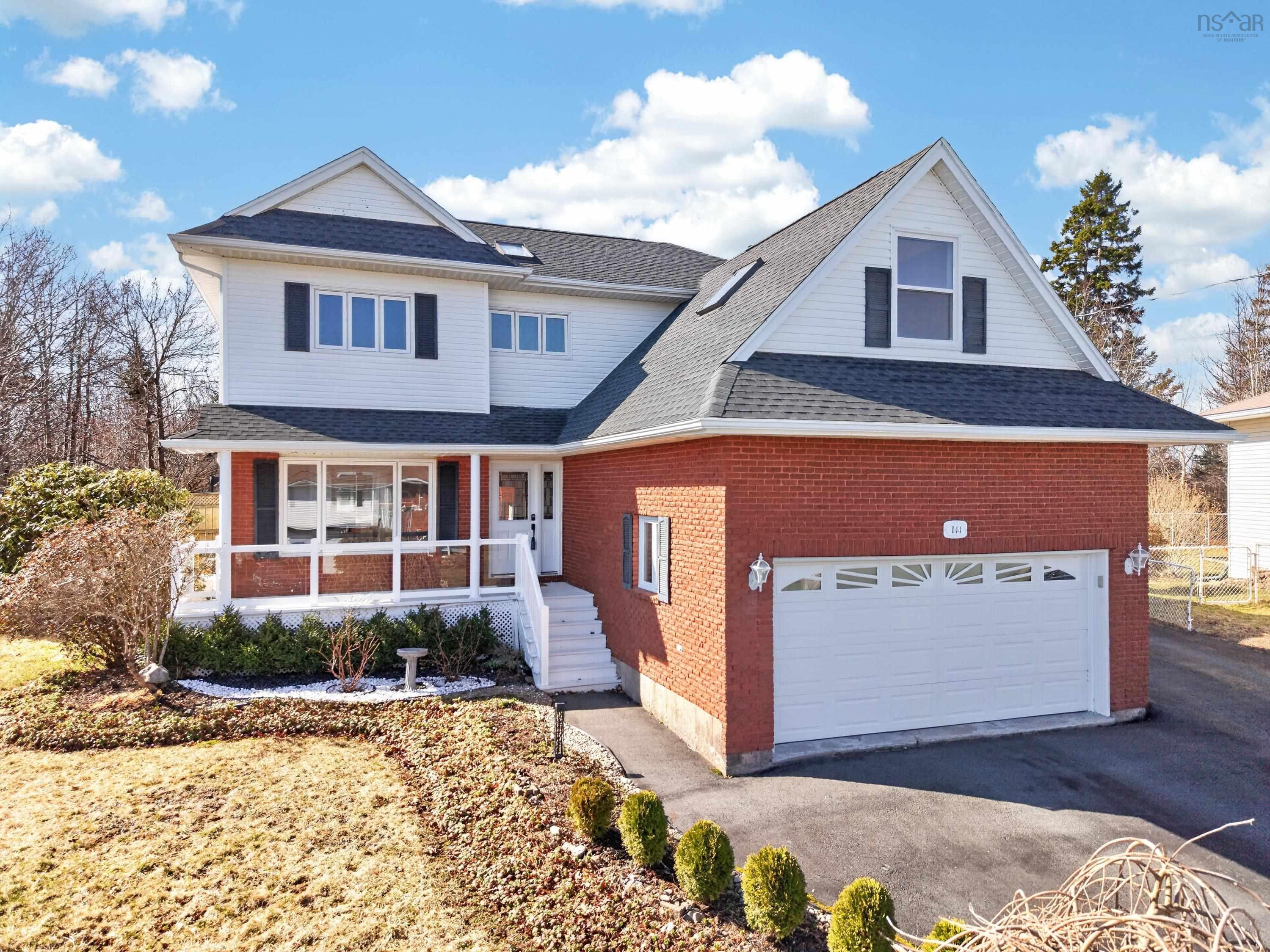Thumbnail image for 144 Pinewood Crescent MLS<sup>®</sup> 202607987