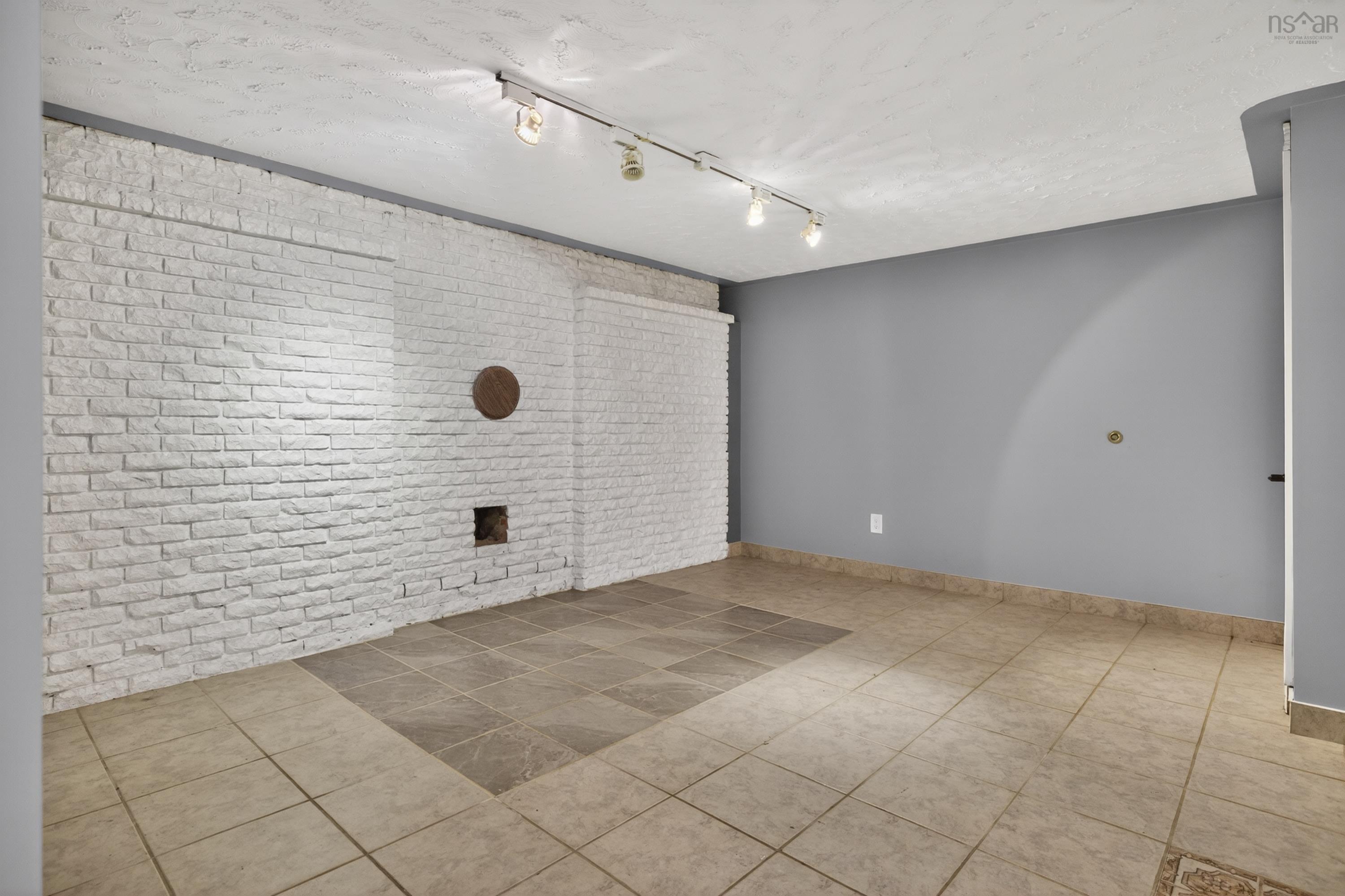 View image 39