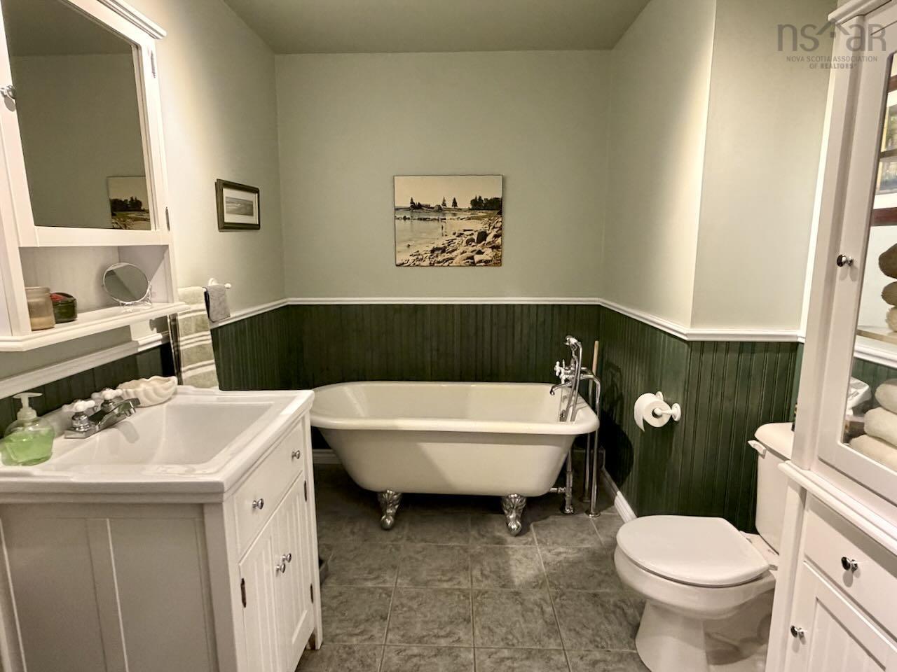 View image 19