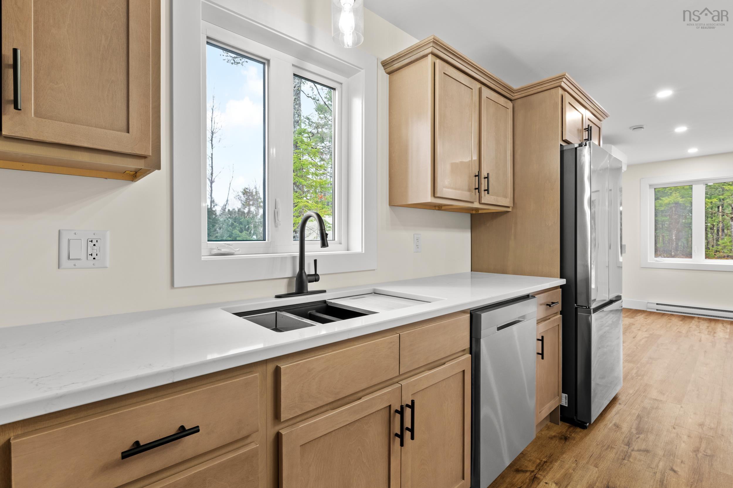 View image 12