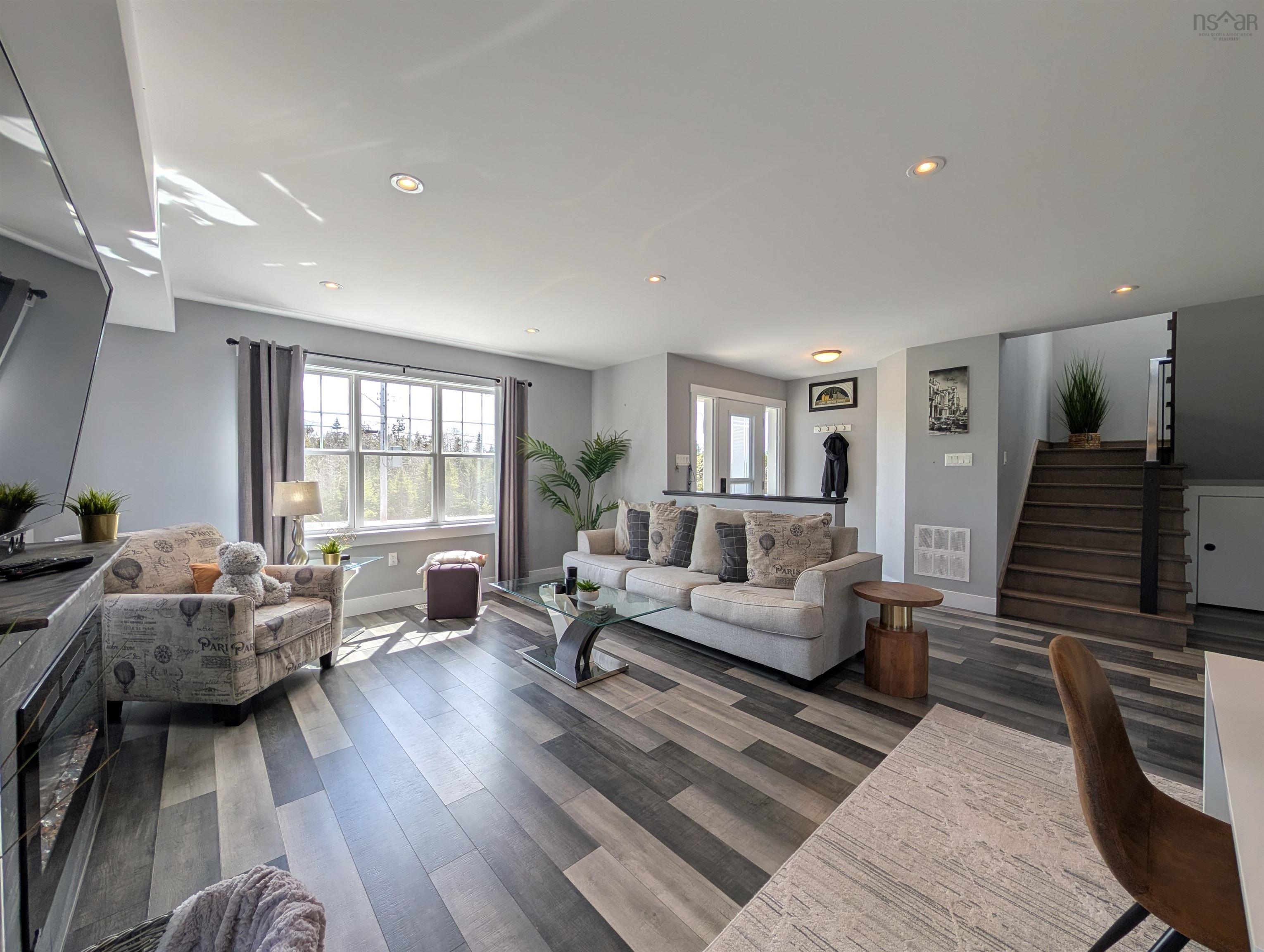 Thumbnail image for 173 Portovista Drive MLS<sup>®</sup> 202608052