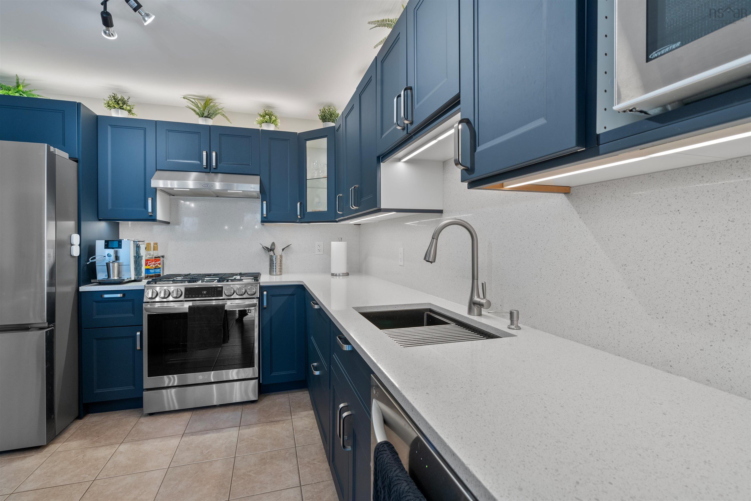 View image 12