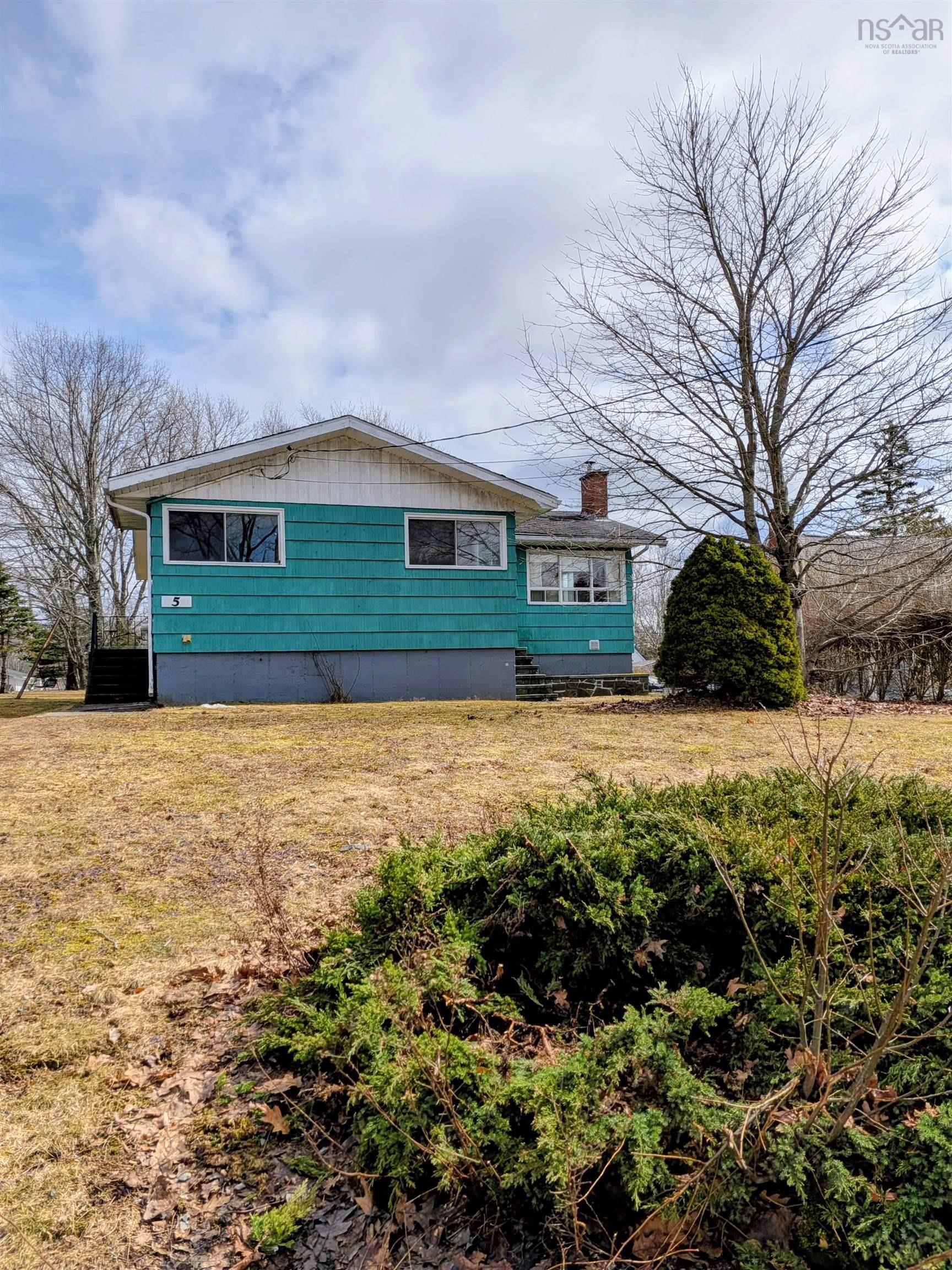 Thumbnail image for 5 Raymond Drive MLS<sup>®</sup> 202608100