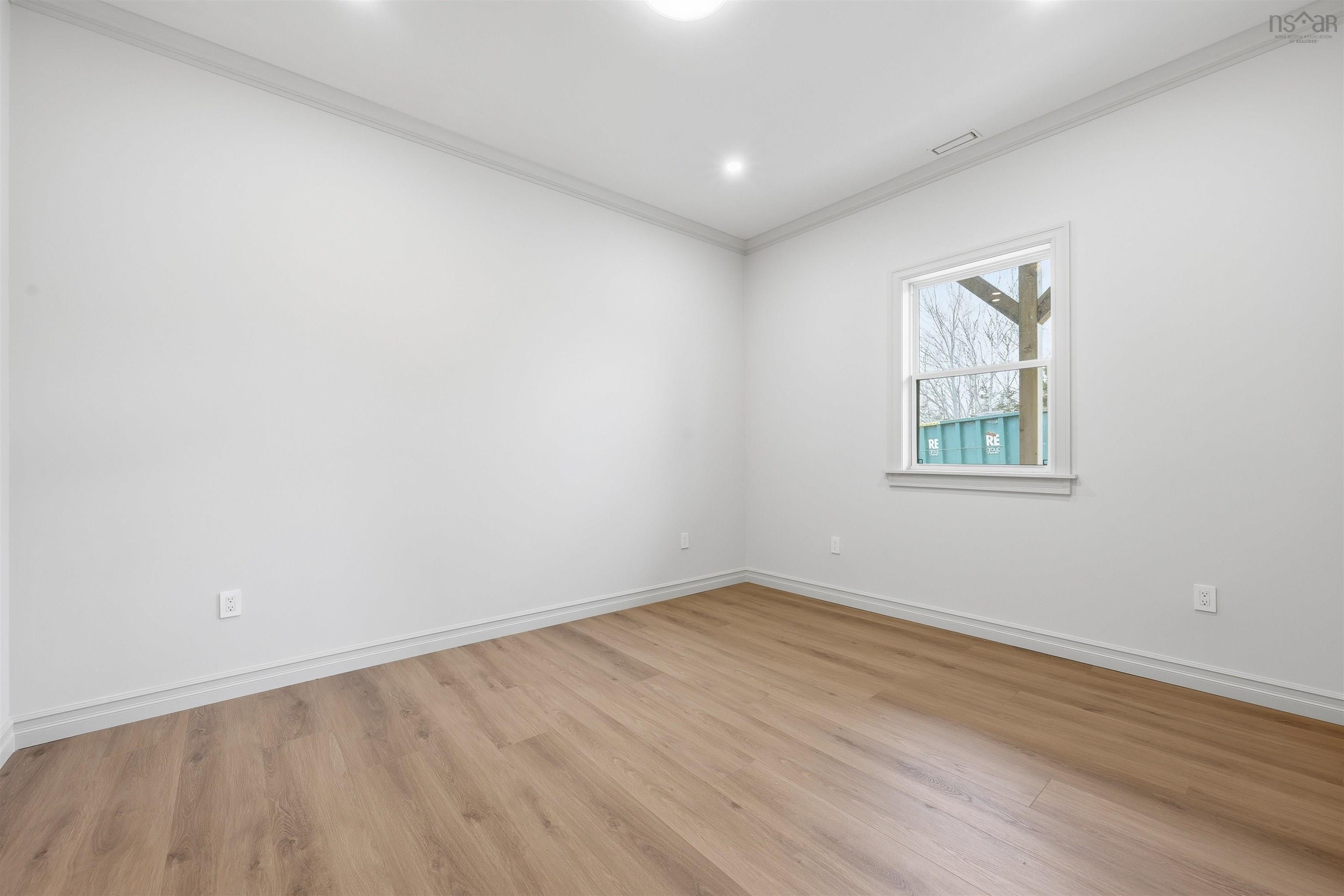 View image 18