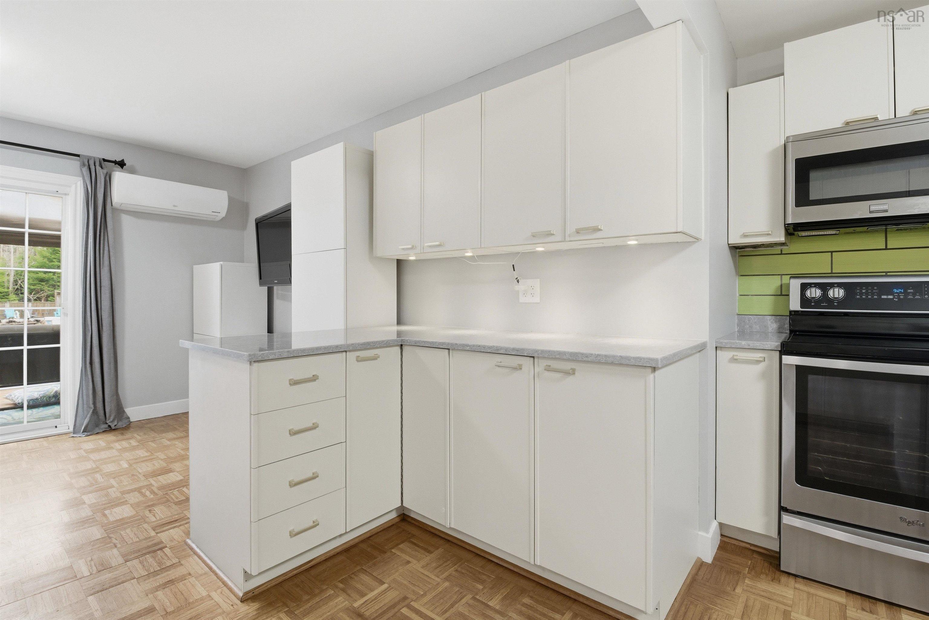 View image 12