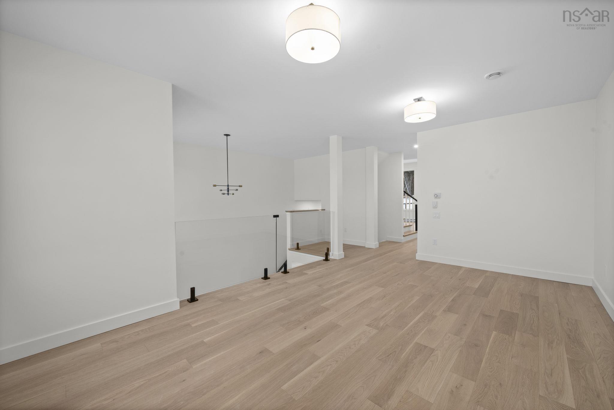 View image 11