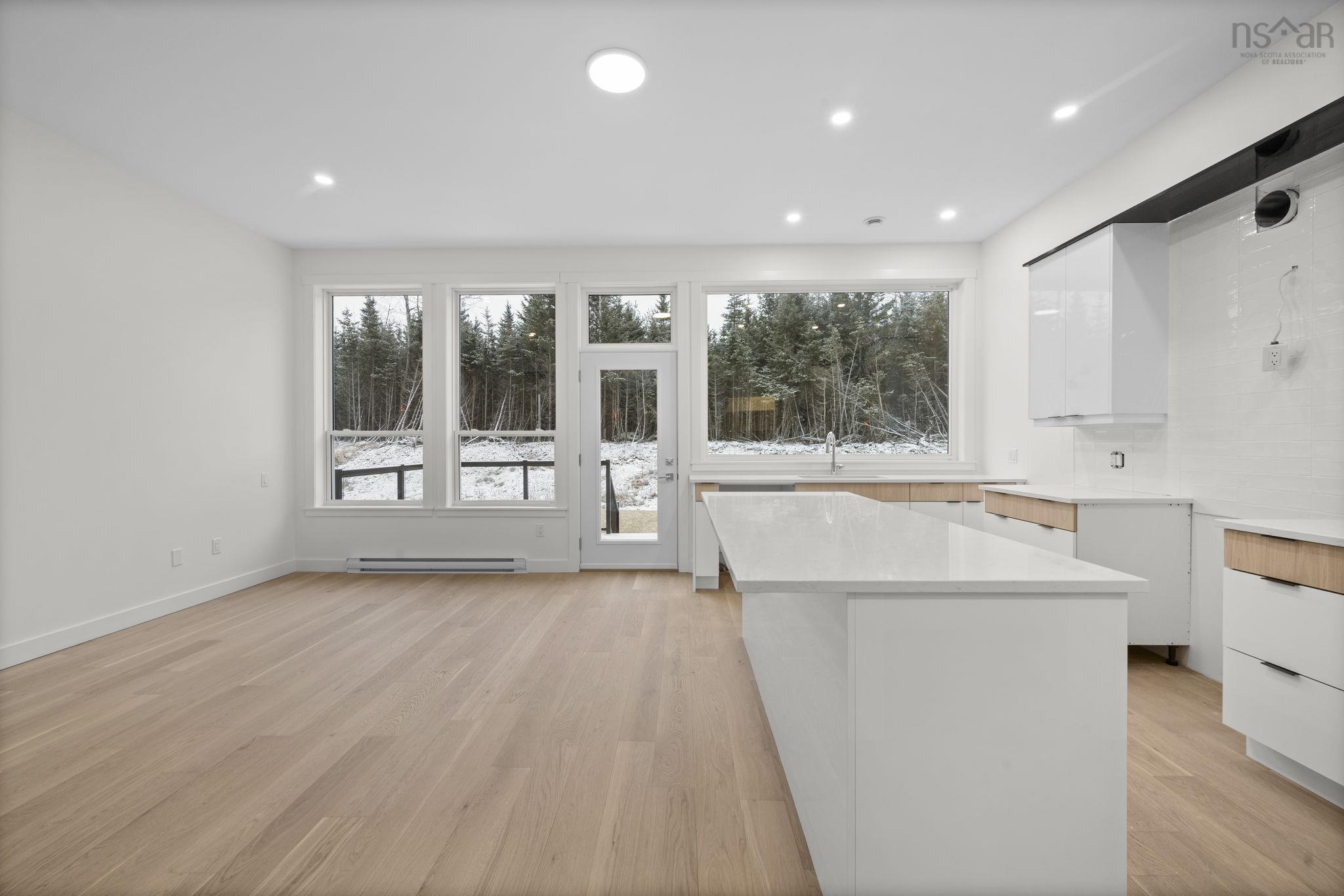 View image 12