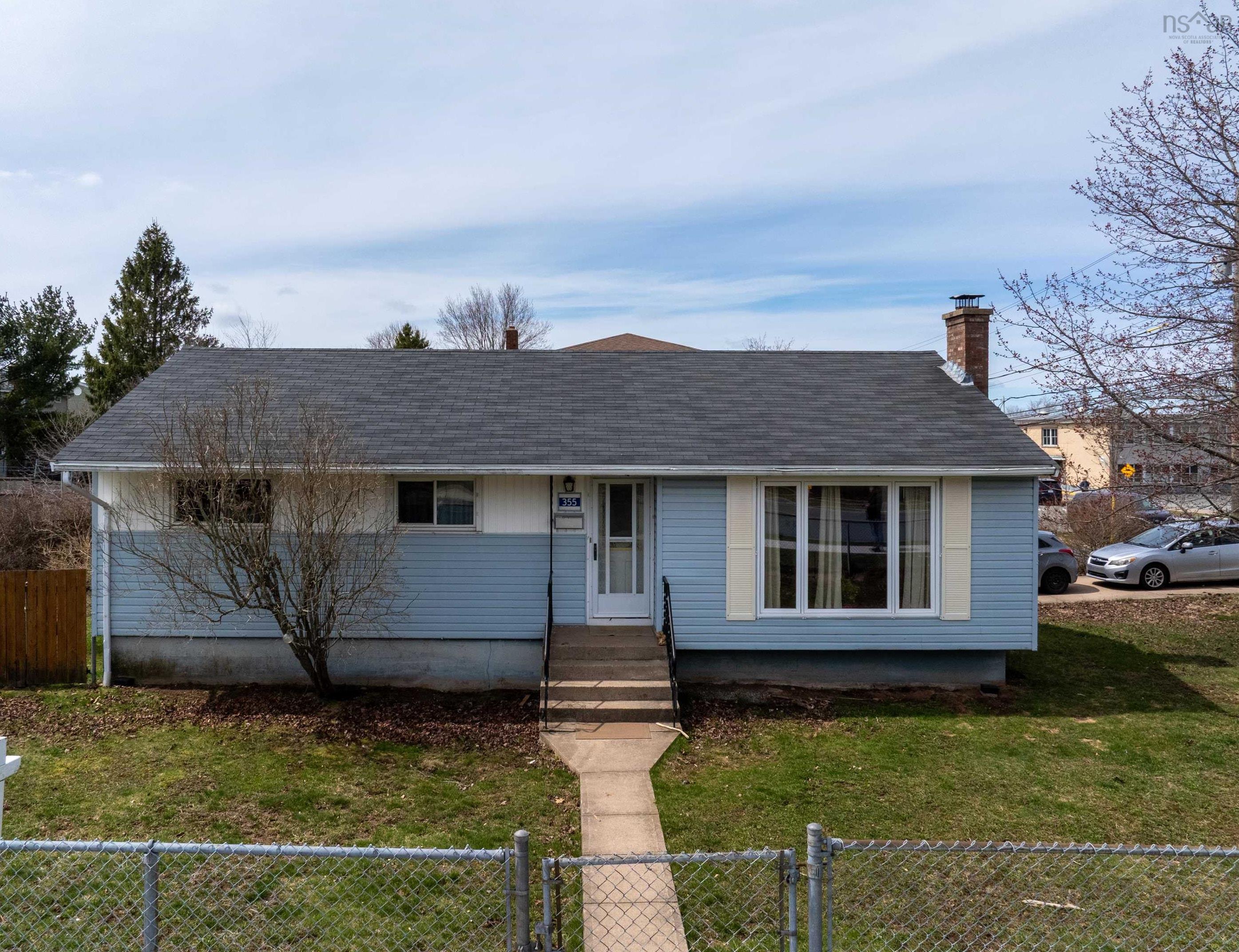 Thumbnail image for 355 Spring Avenue MLS<sup>®</sup> 202608220