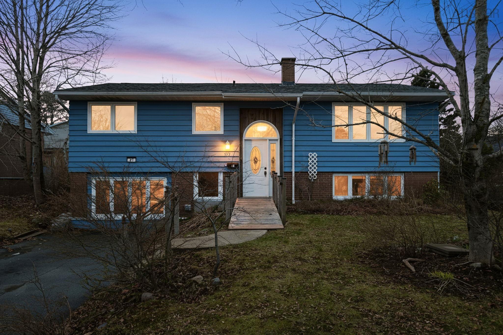 Thumbnail image for 27 Attwood Crescent MLS<sup>®</sup> 202608299