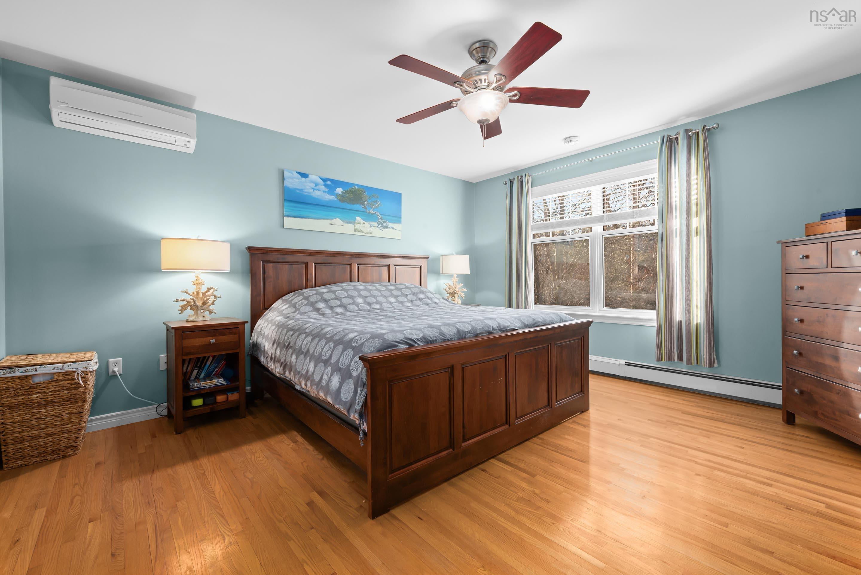 View image 11