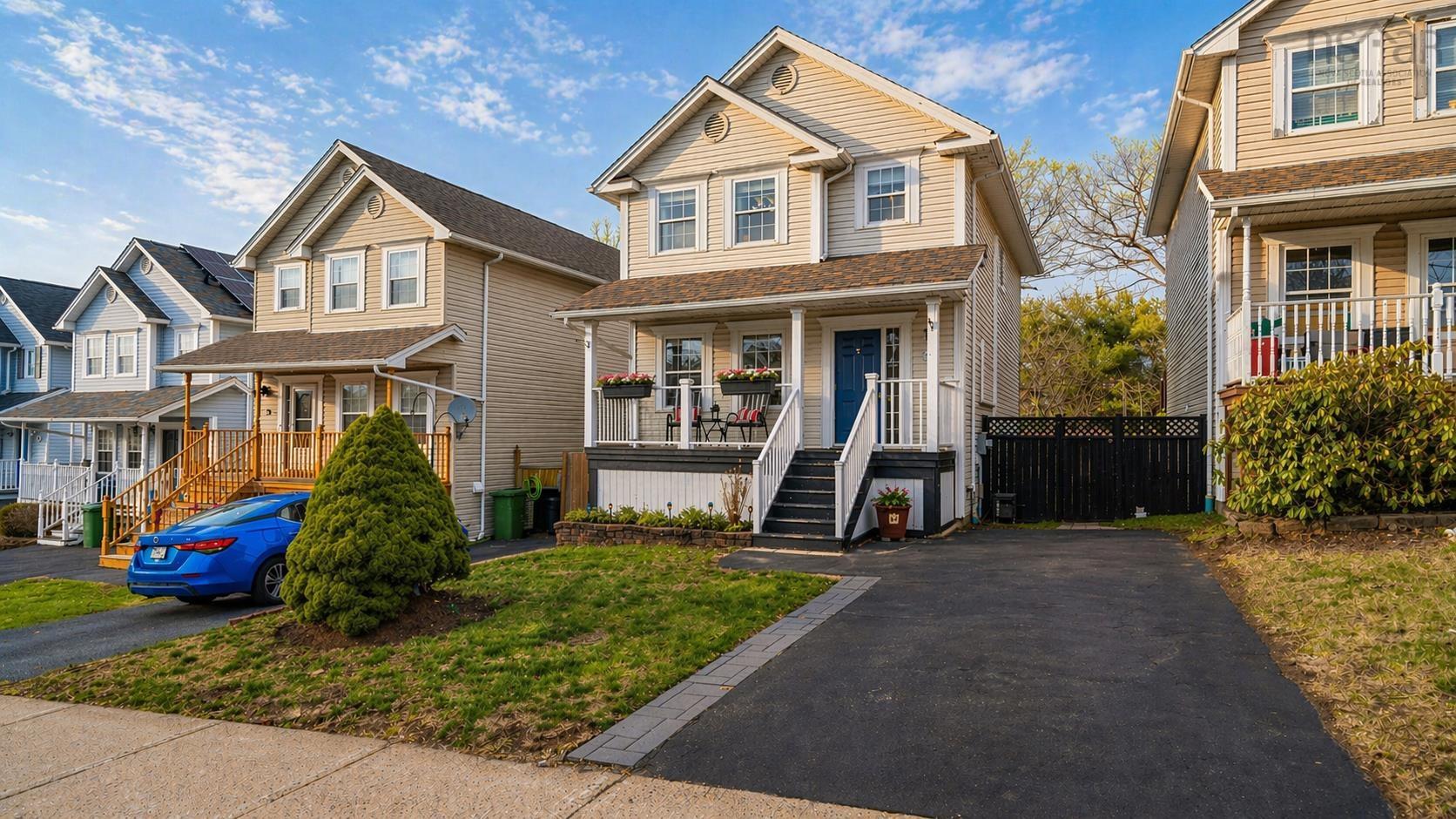 Thumbnail image for 30 Glenbourne Court MLS<sup>®</sup> 202608328