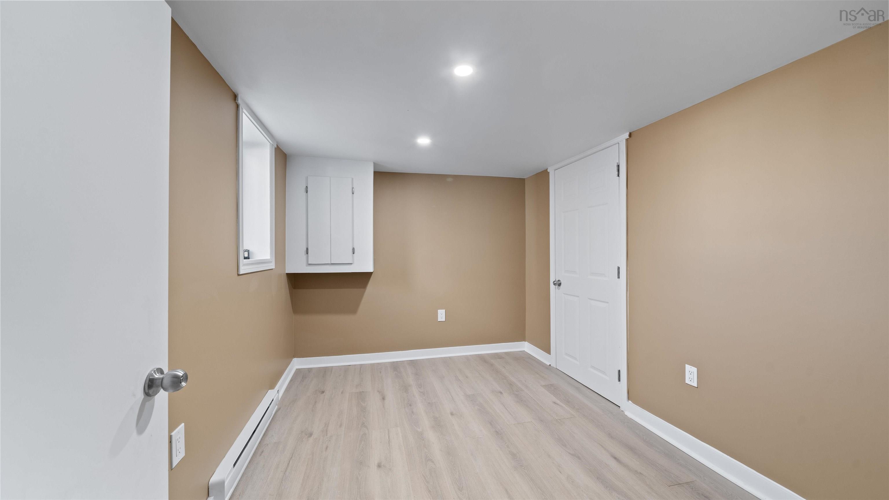 View image 8