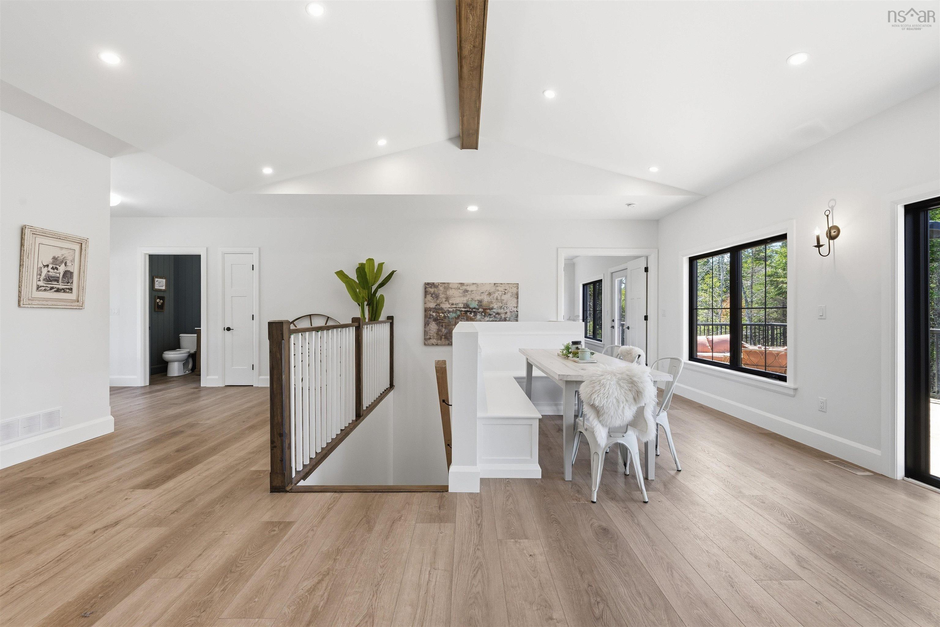 View image 10