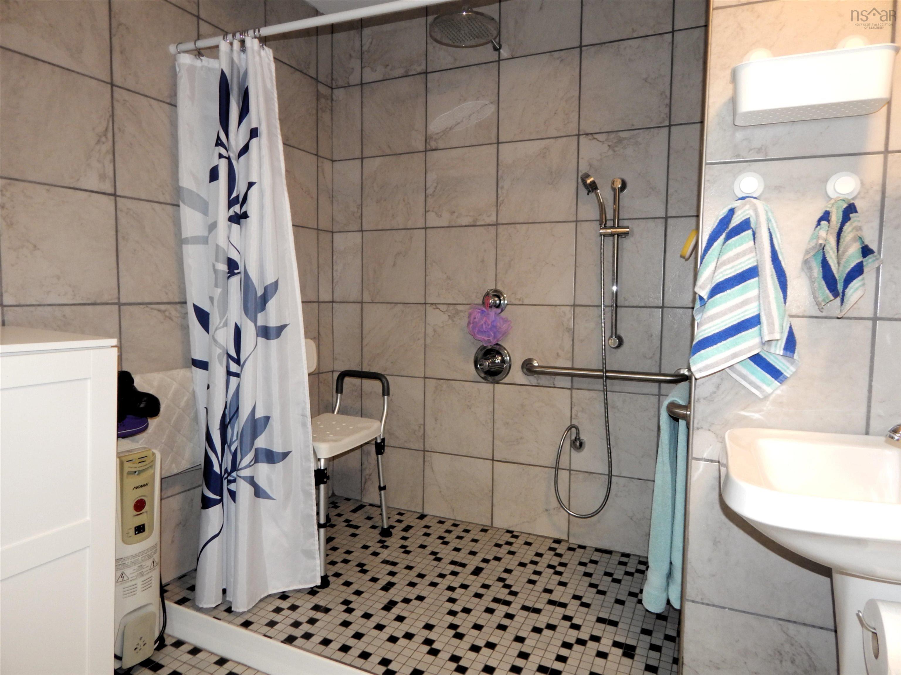 View image 22