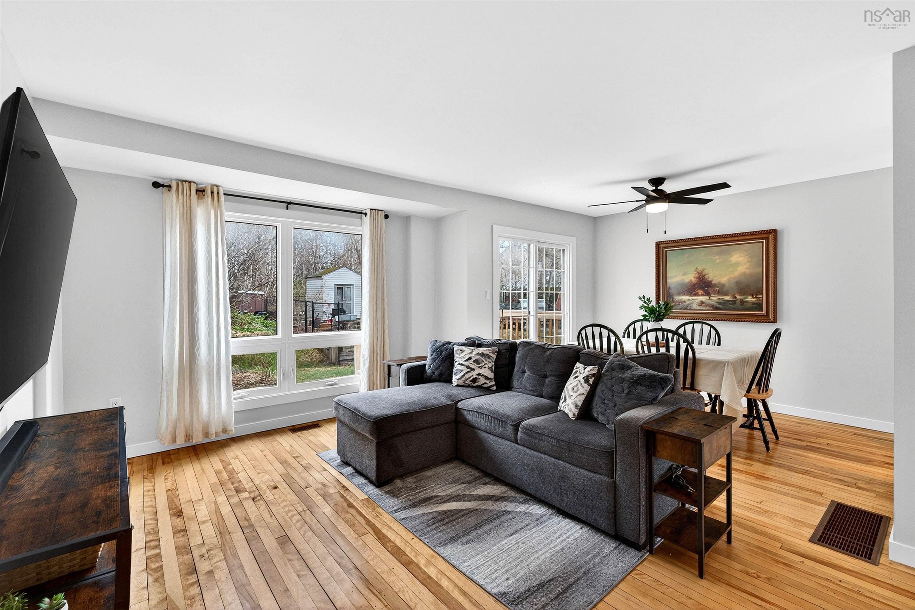 View image 17
