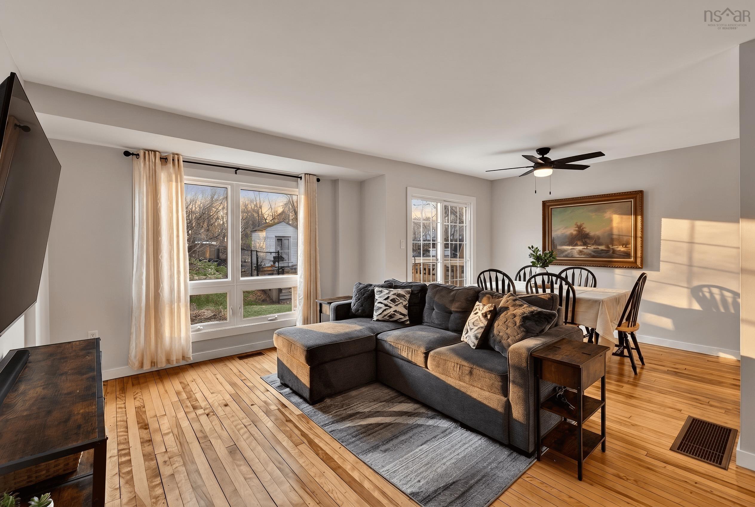 View image 18