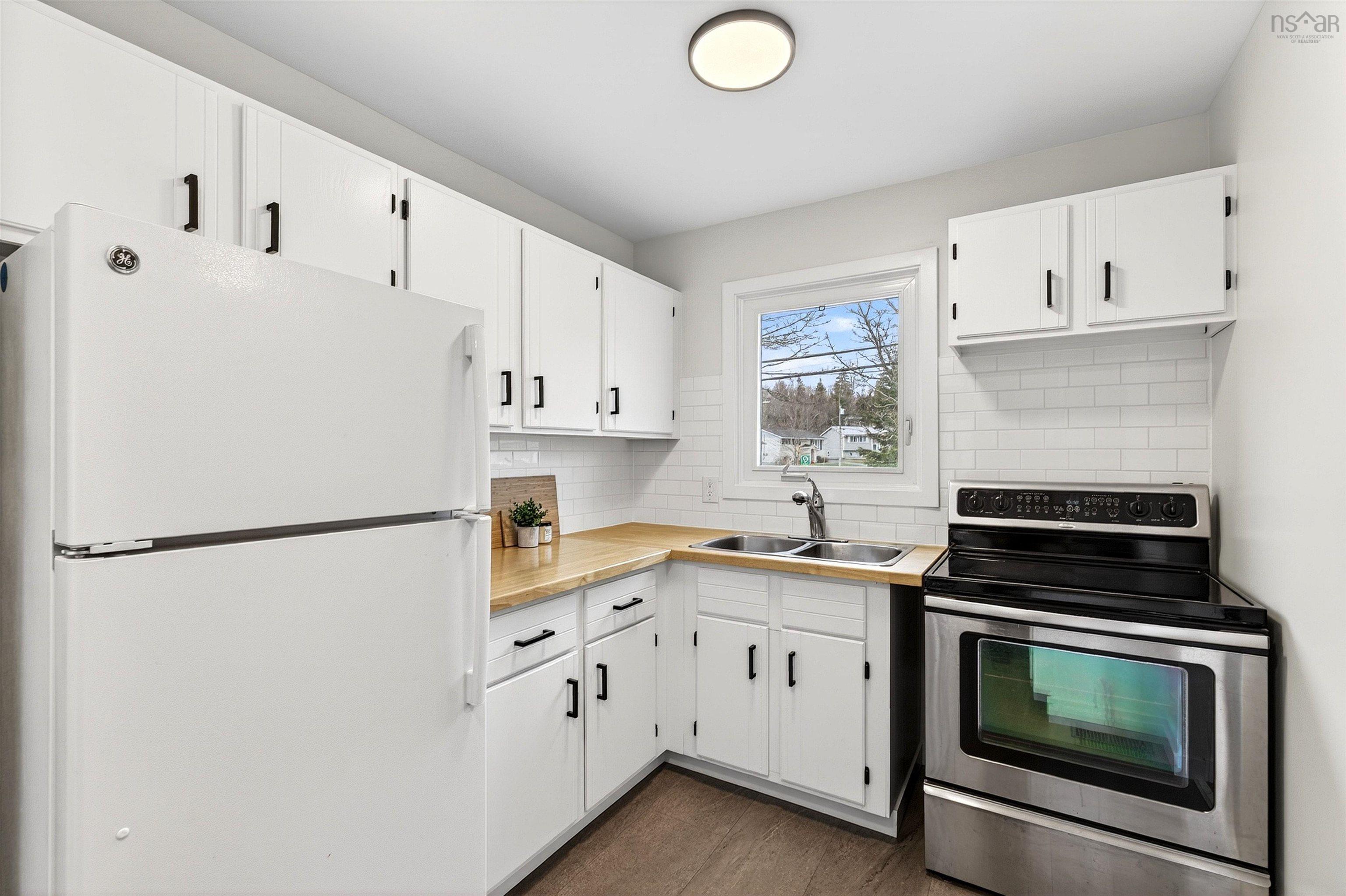 View image 9