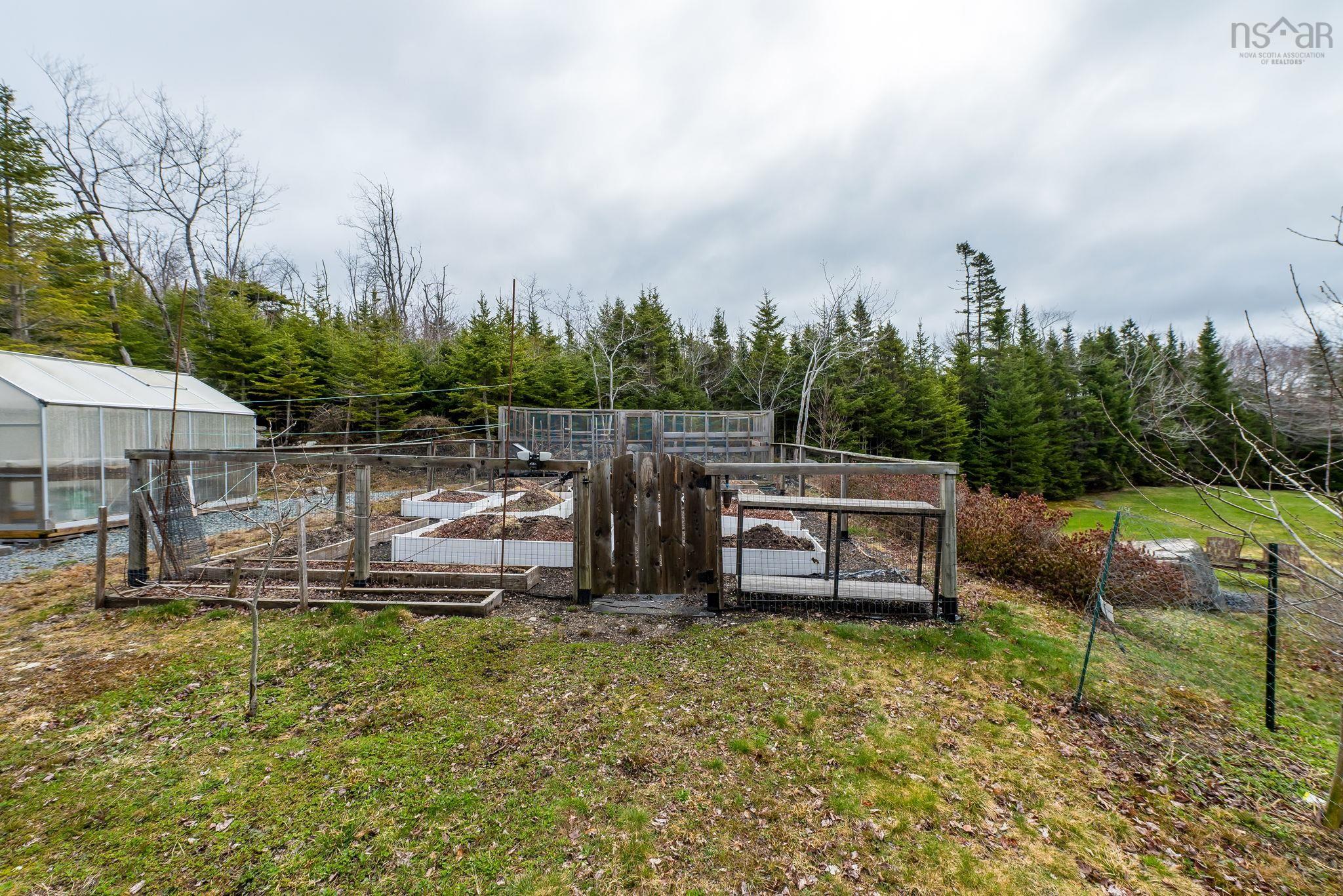 View image 40