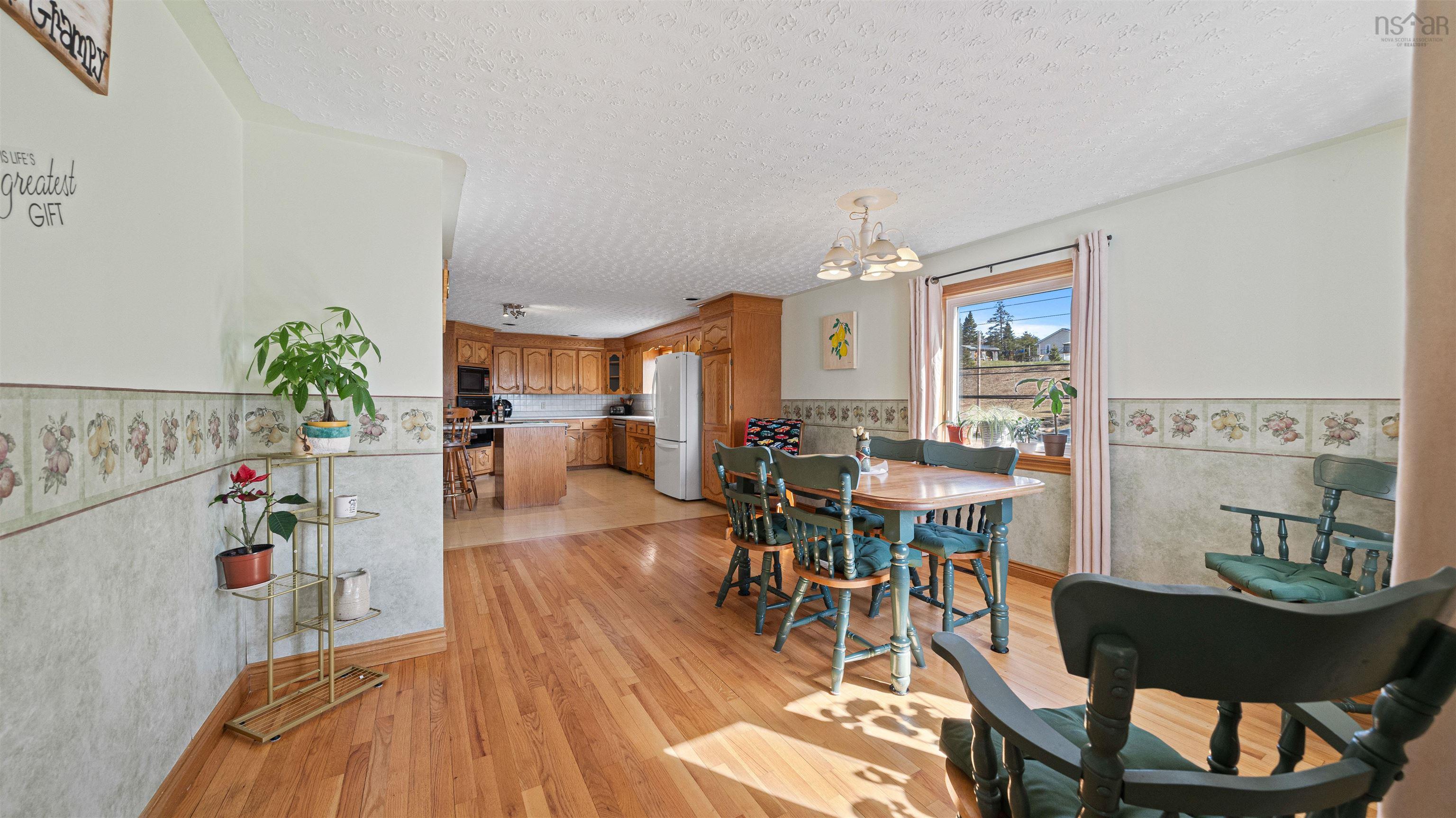 View image 12