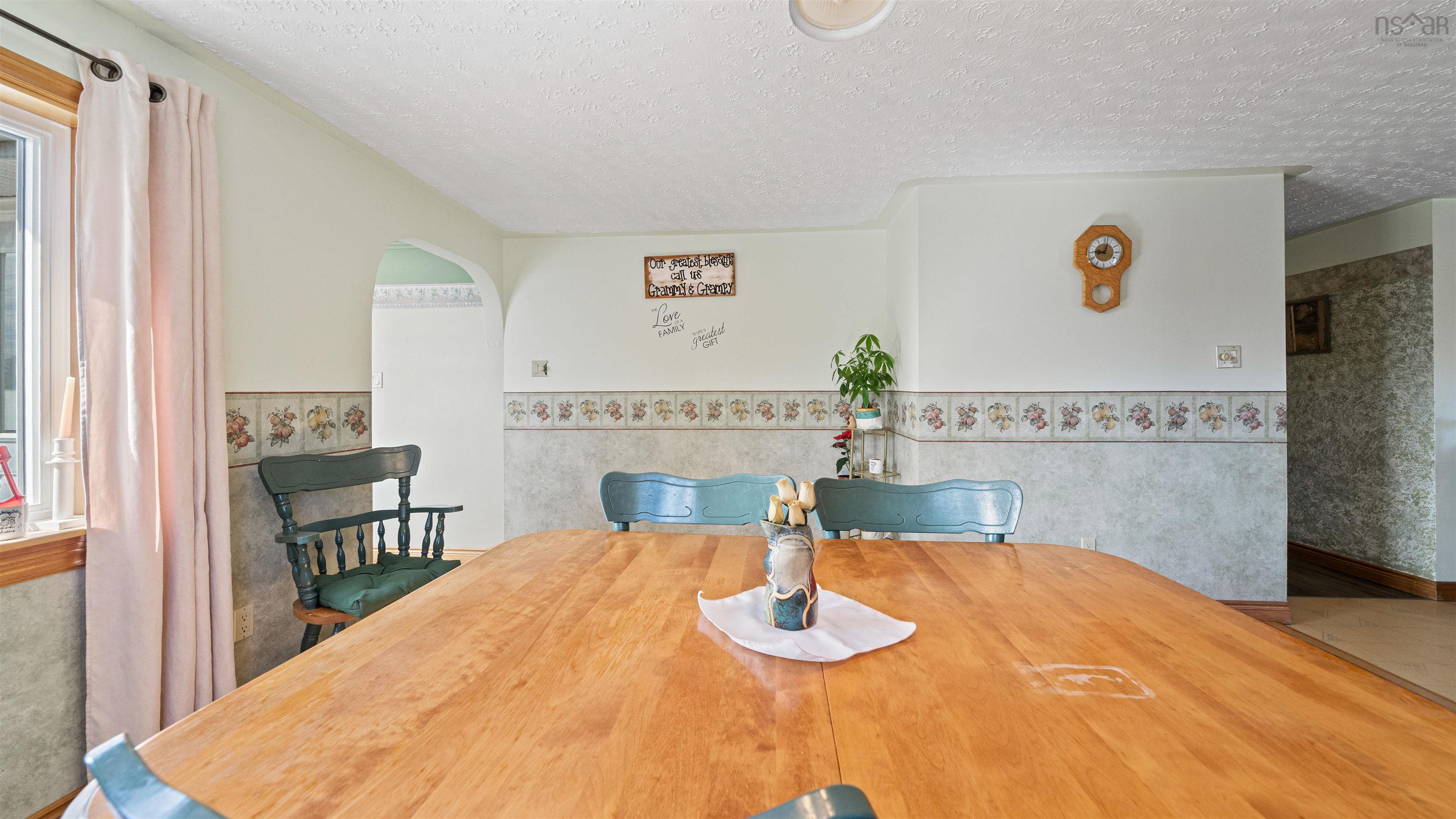 View image 16
