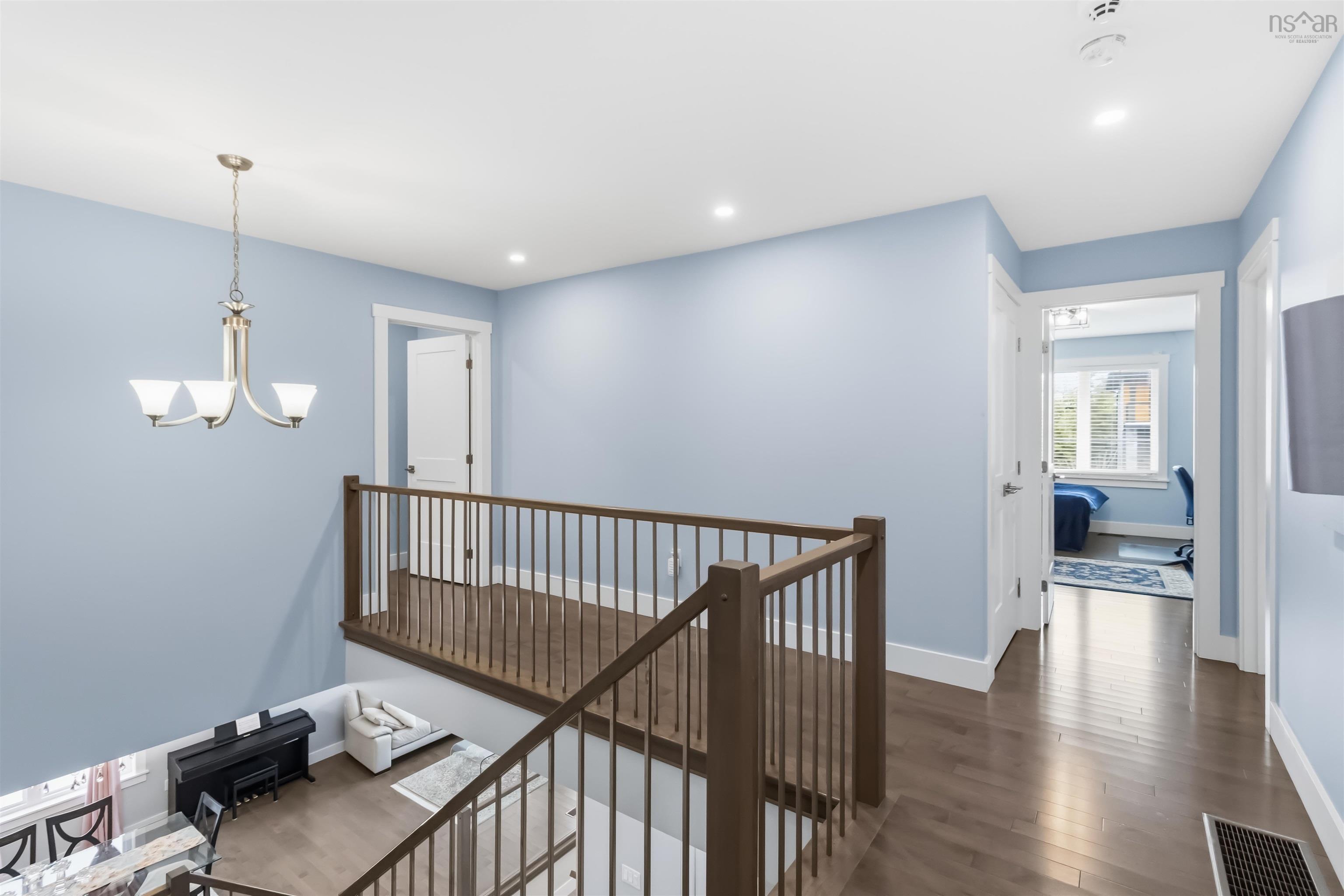 View image 18