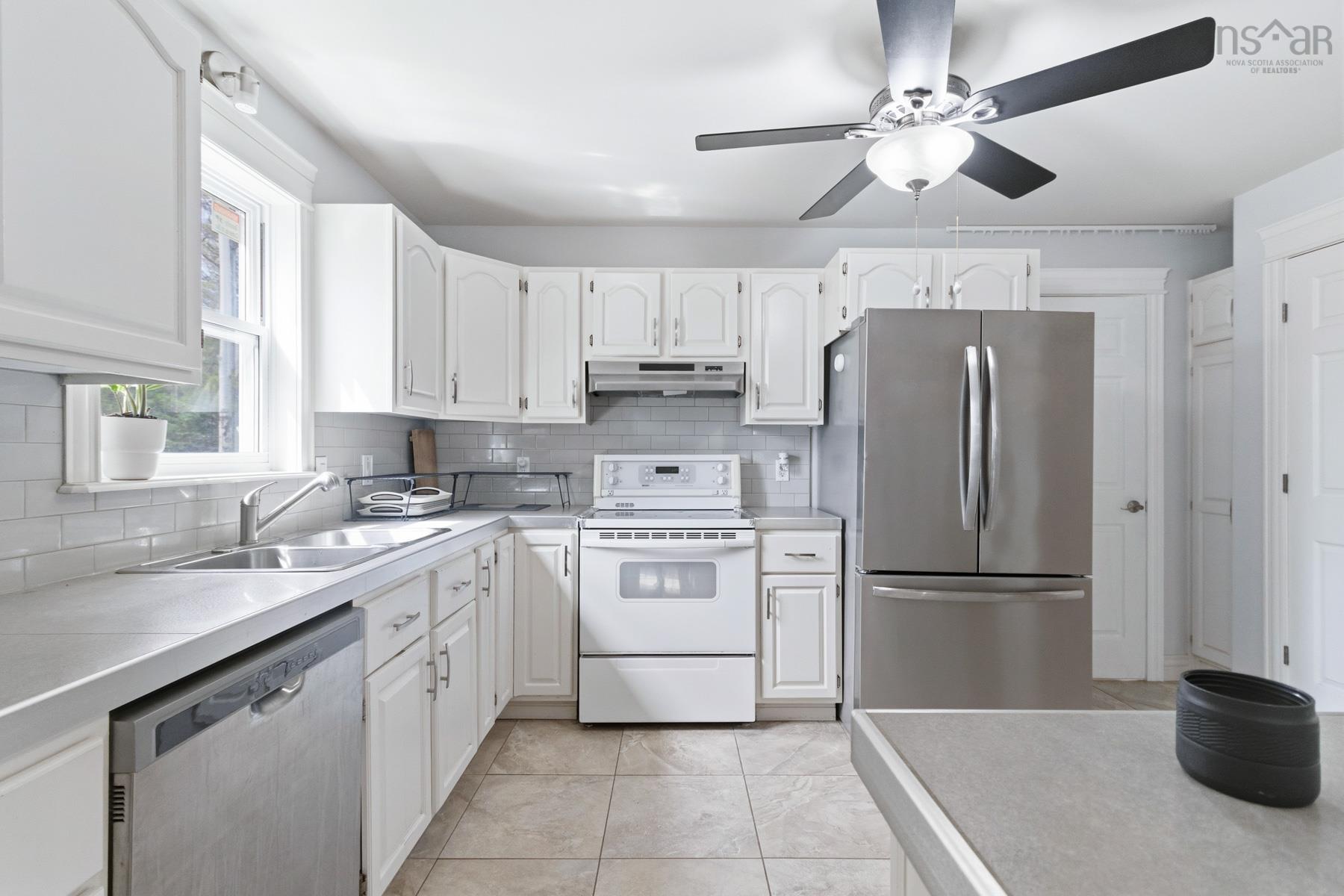 View image 12