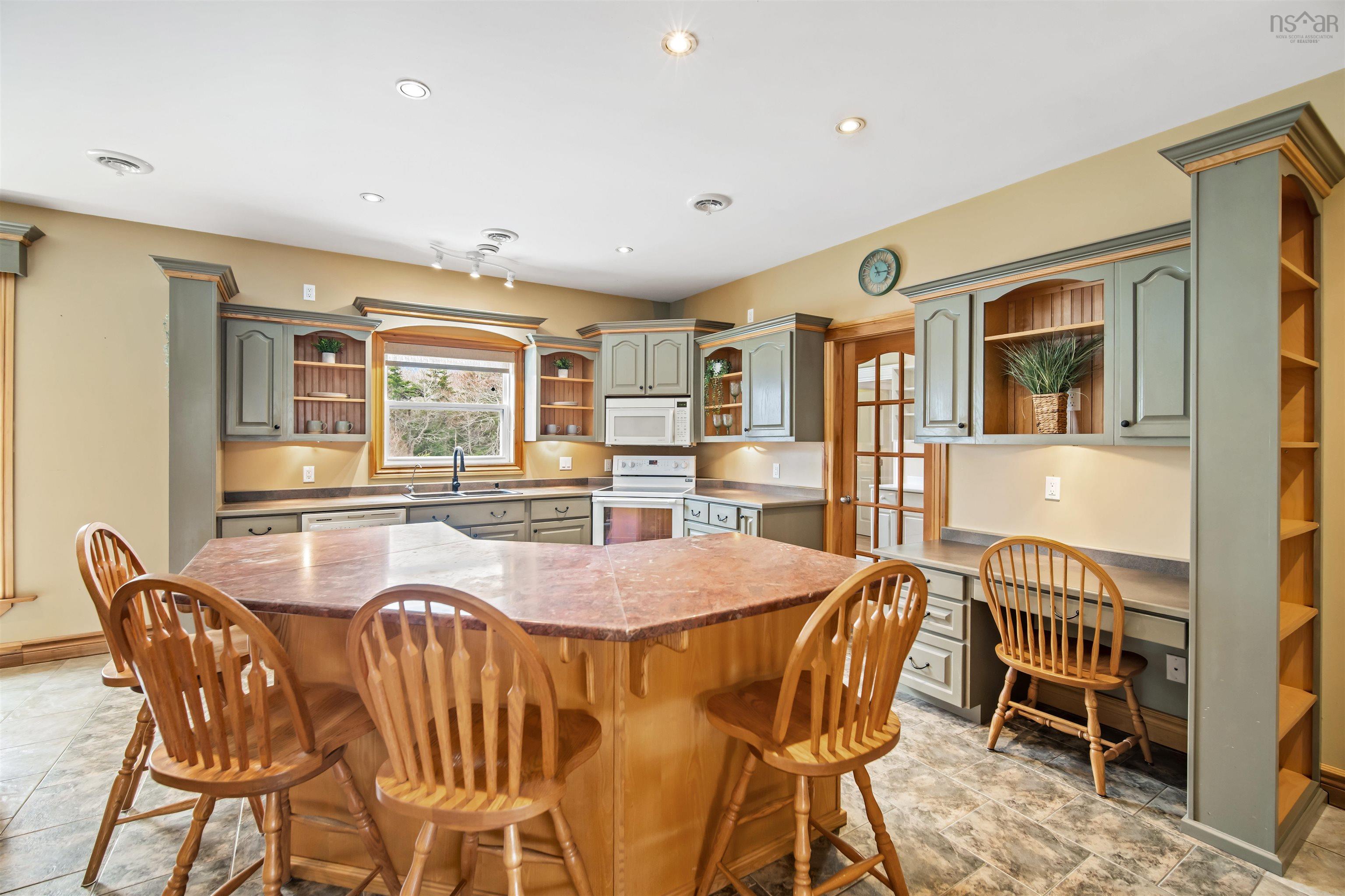 View image 11