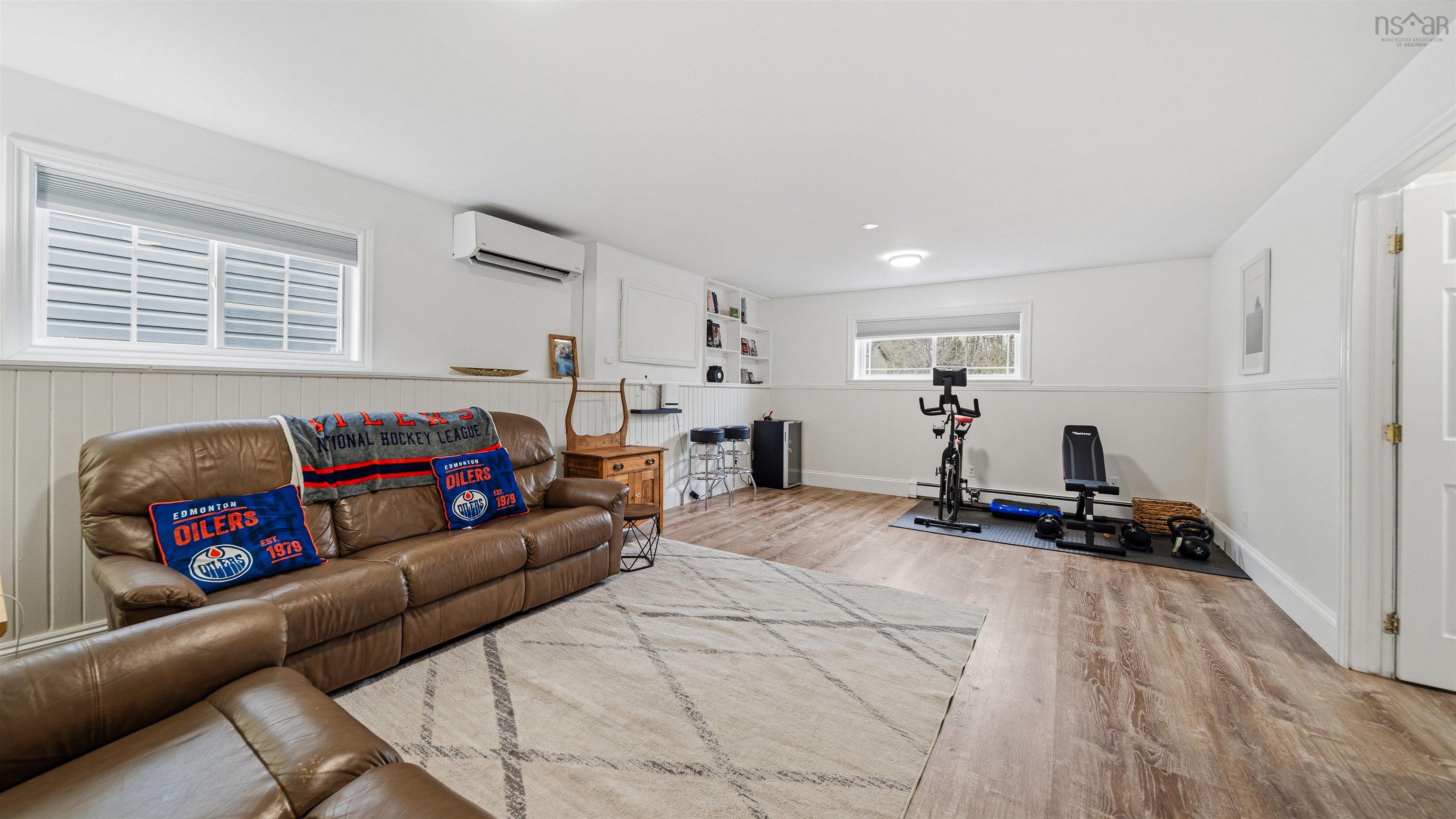View image 40